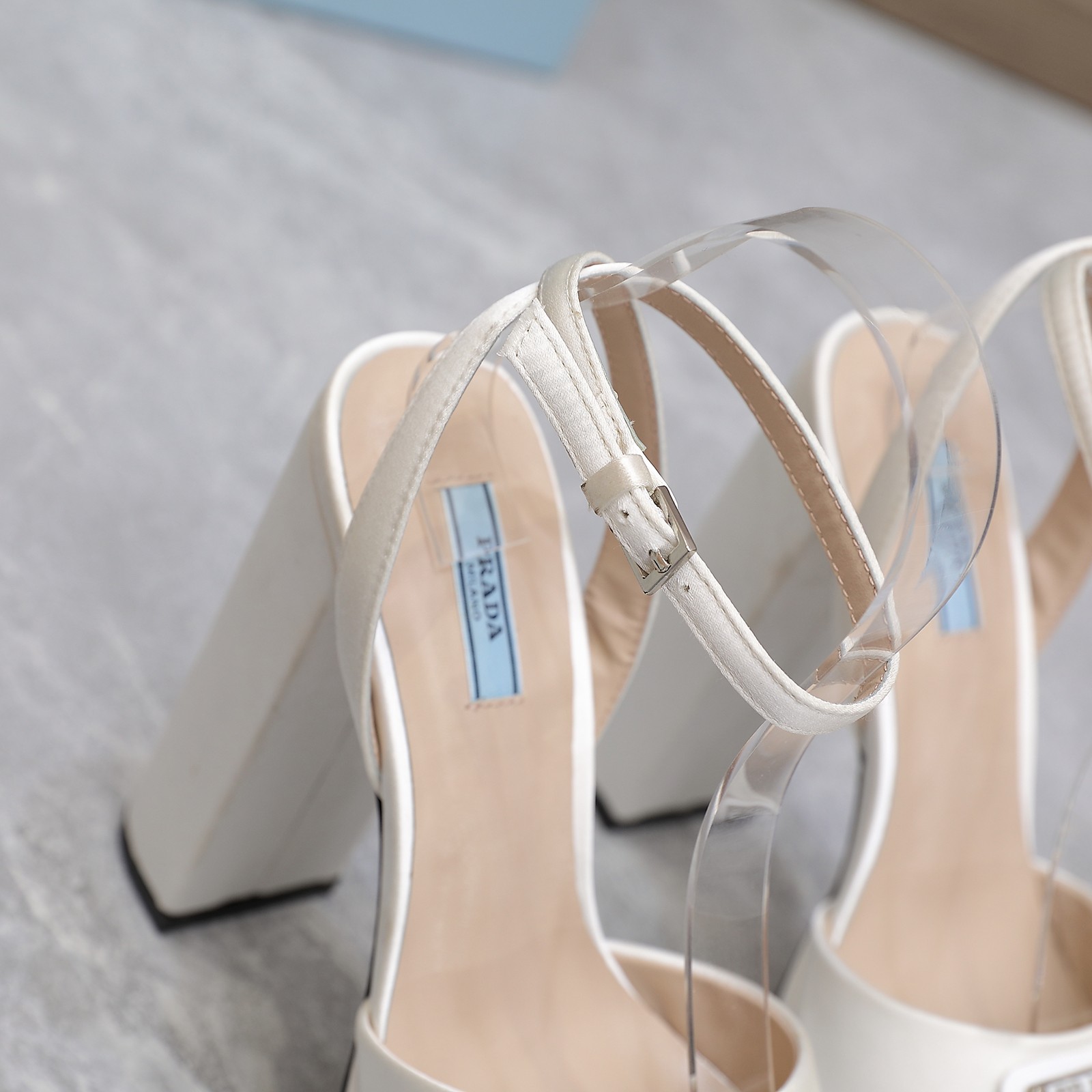 Prada Patent Platform Sanda  13cm - EUR FASHION