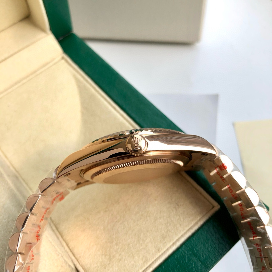 Rolex Day Date Watch - EUR FASHION