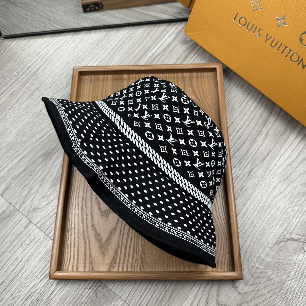 Louis Vuitton Sailor Bandana Ha - EUR FASHION