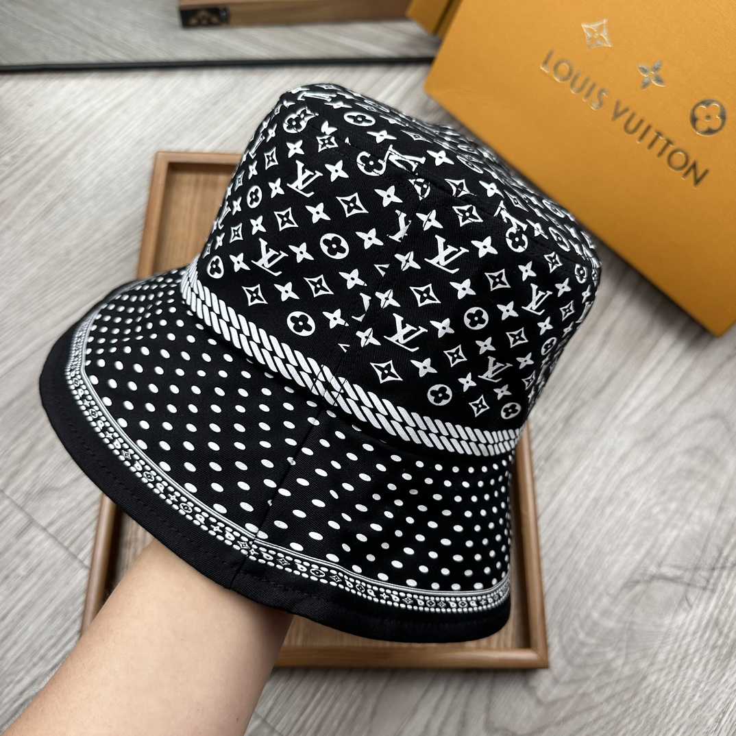 Louis Vuitton Sailor Bandana Ha - EUR FASHION