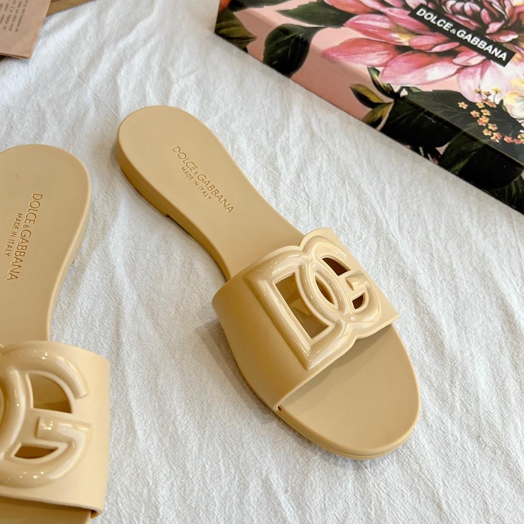 Dolce & Gabbana Women's Sandals - EUR FASHION