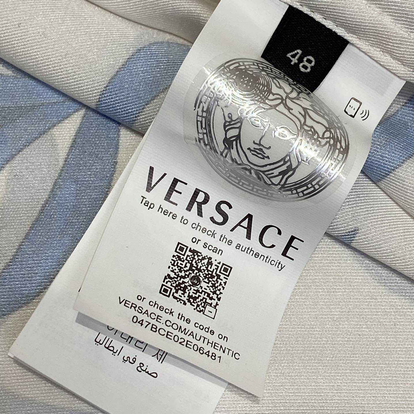 Versace Cameo Silk Shirt And Short - EUR FASHION