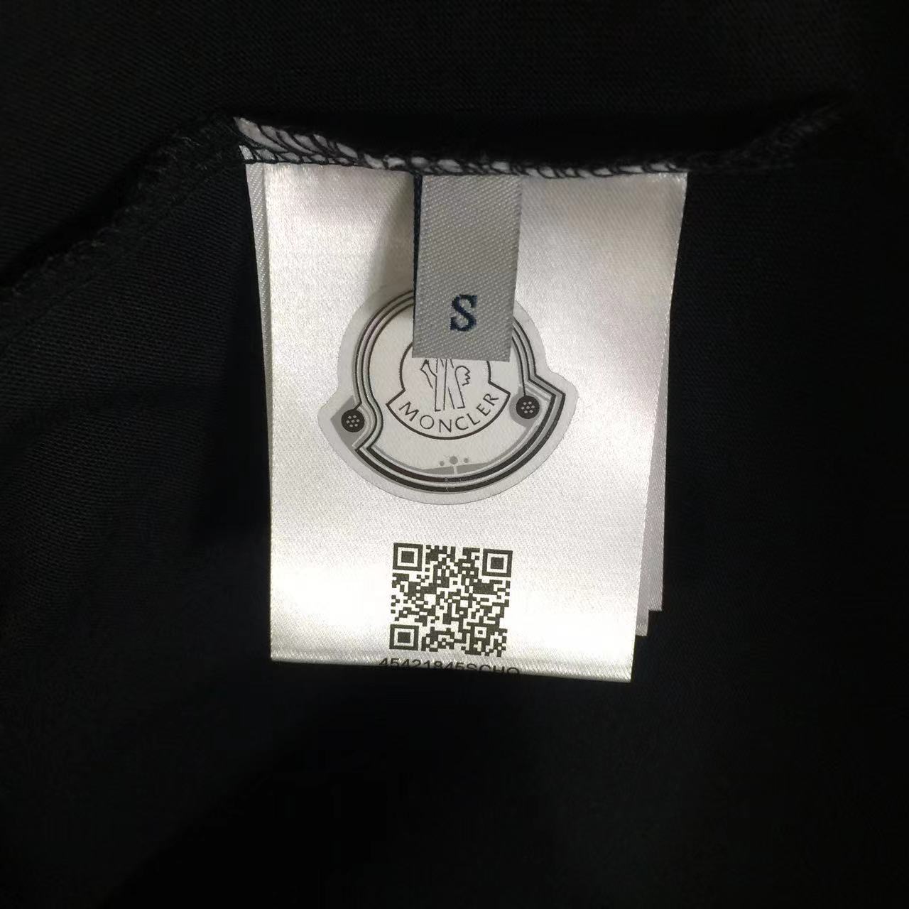 Moncler Logo Cotton T-shirt - EUR FASHION