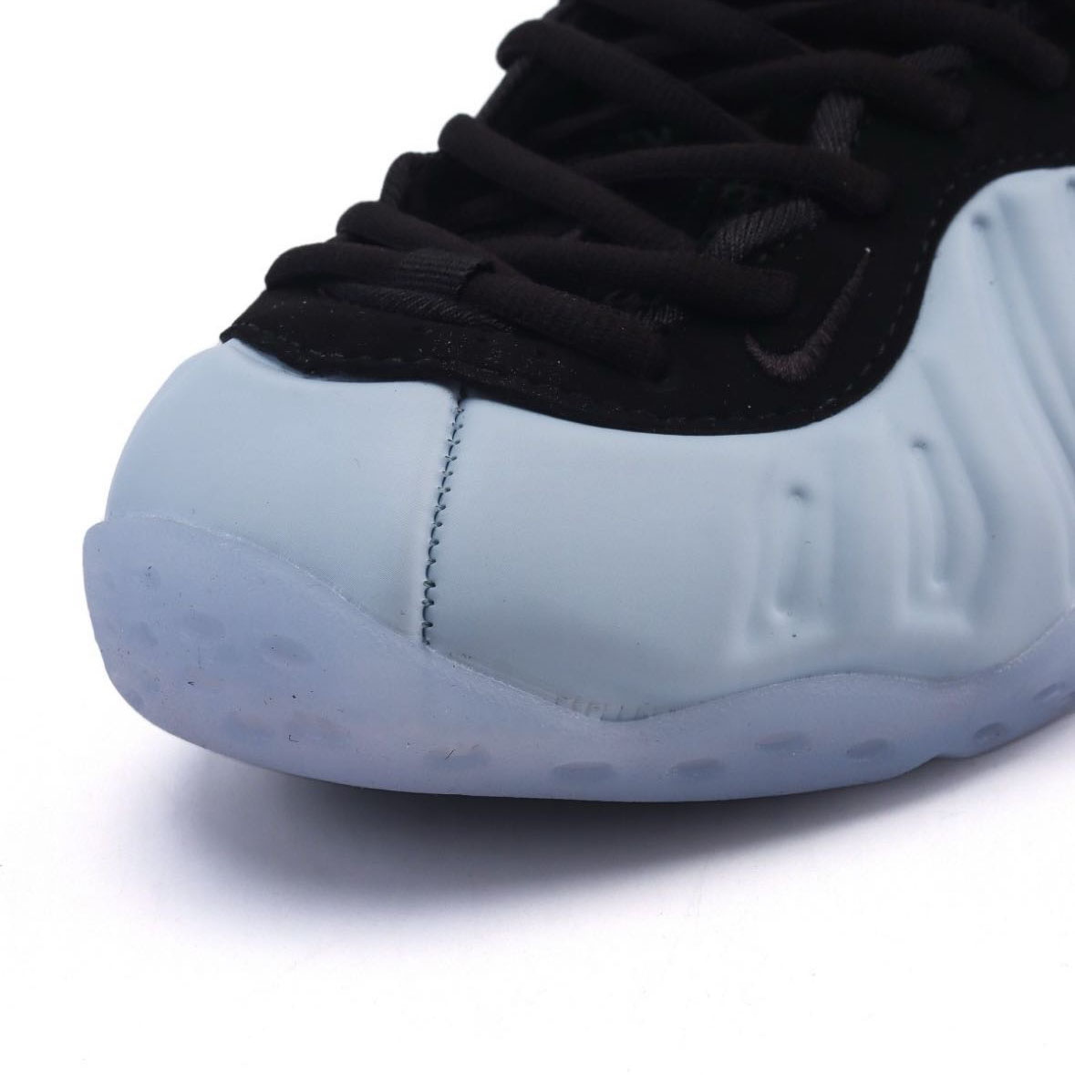 Nike Air Foamposite Sneakers         - EUR FASHION