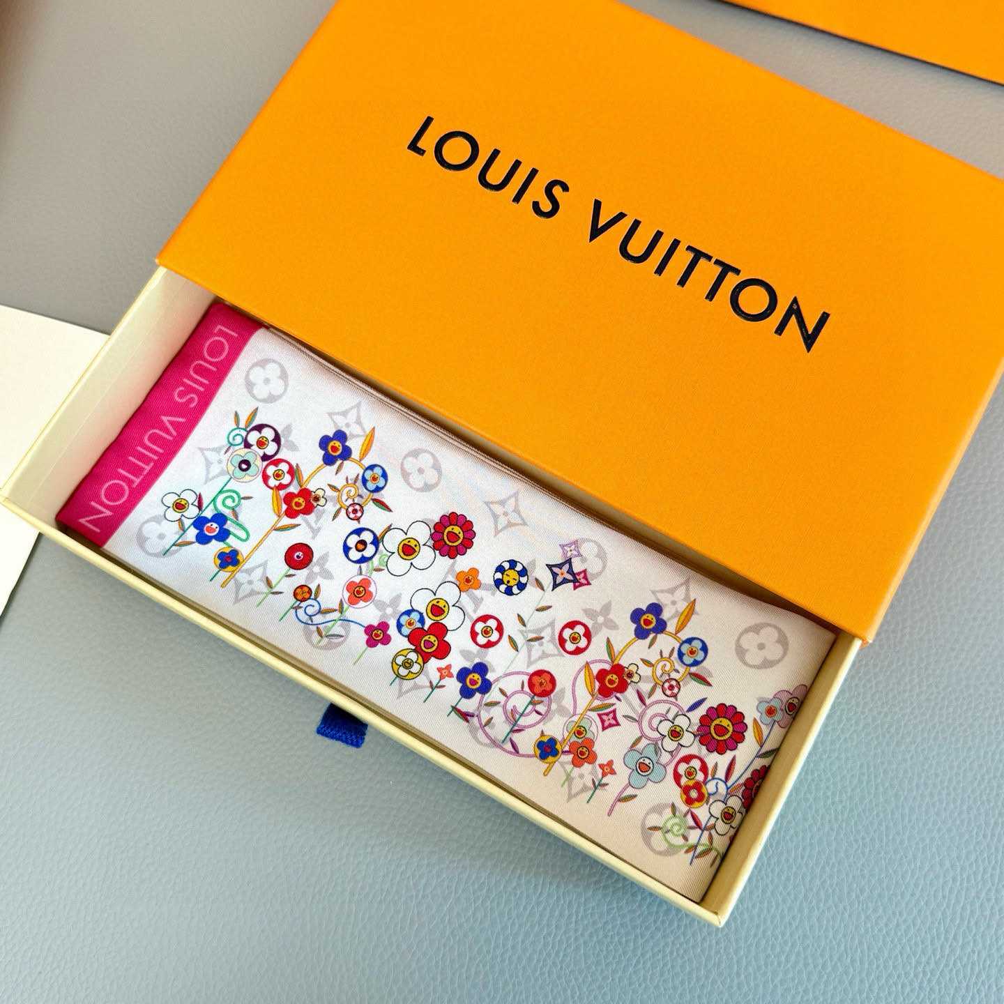 Louis Vuitton LV x TM Superflat Monogram Bandeau   M96165 - EUR FASHION