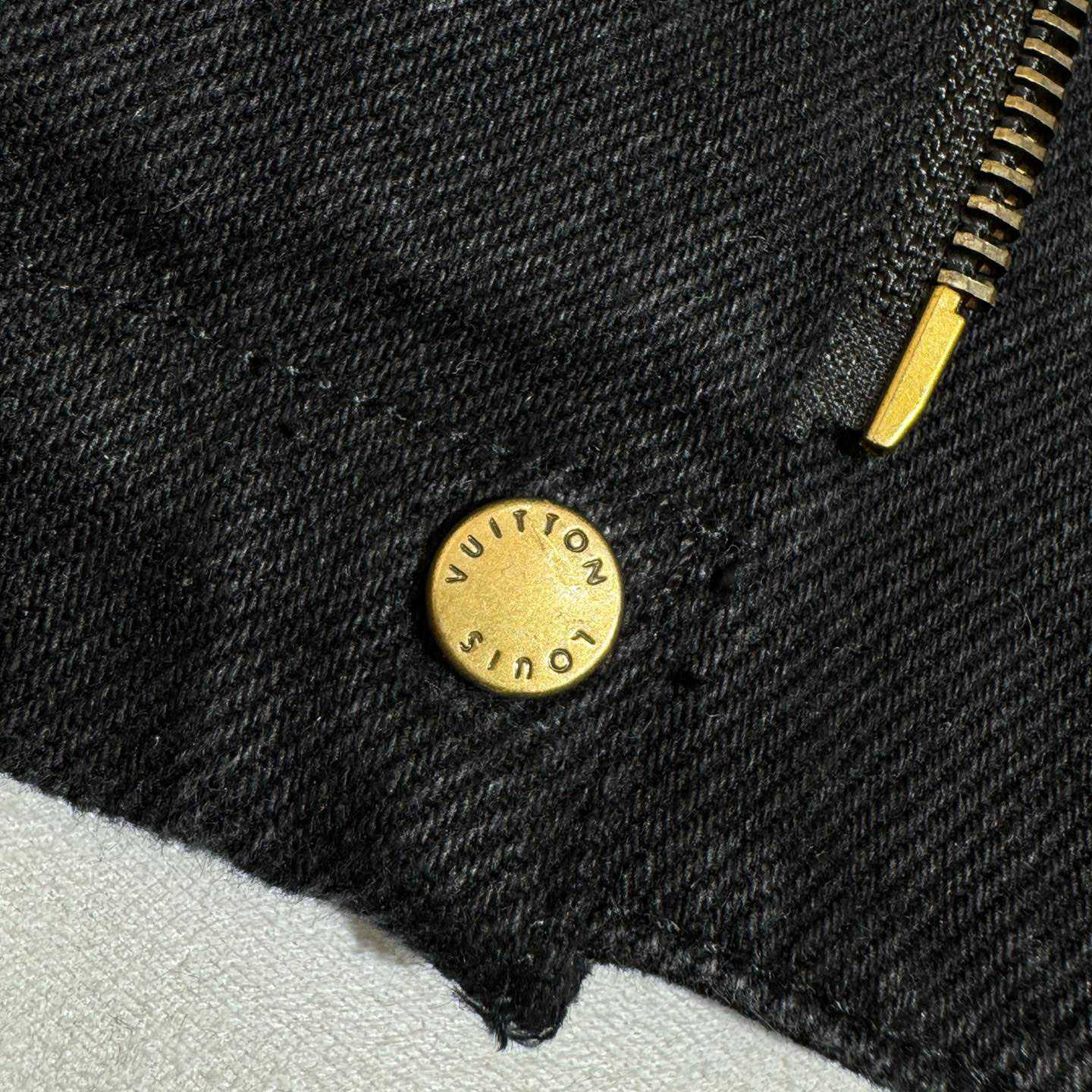 Louis Vuitton Workwear Denim Jacket   1AFVA6 - EUR FASHION
