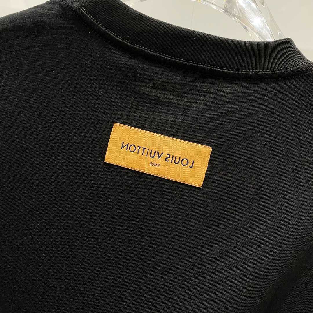 Louis Vuitton Embellished Short-Sleeved Cotton Crewneck   1AFRJG - EUR FASHION