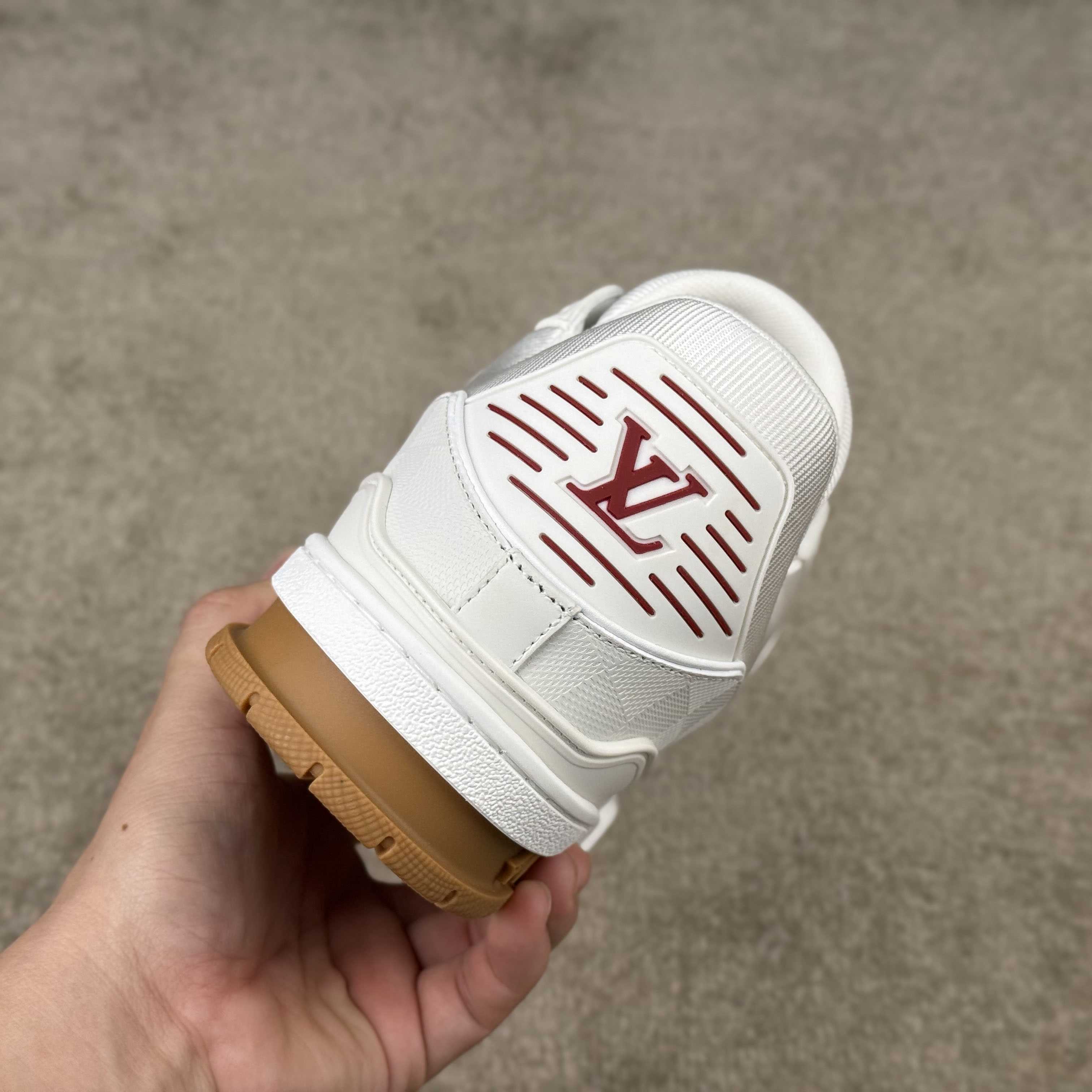 Louis Vuitton LV Trainer Sneaker   1AHTSM - EUR FASHION