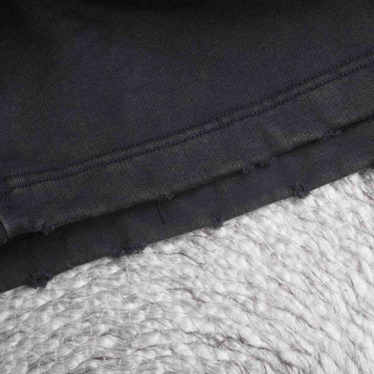 Balenciaga Burning Unity Arch Molleton Shorts  - EUR FASHION