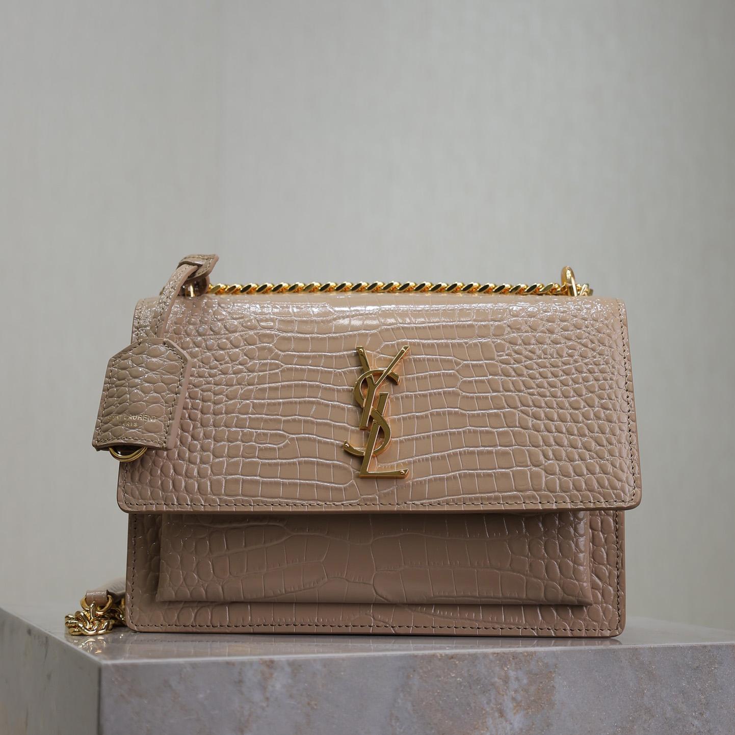  - EUR FASHION