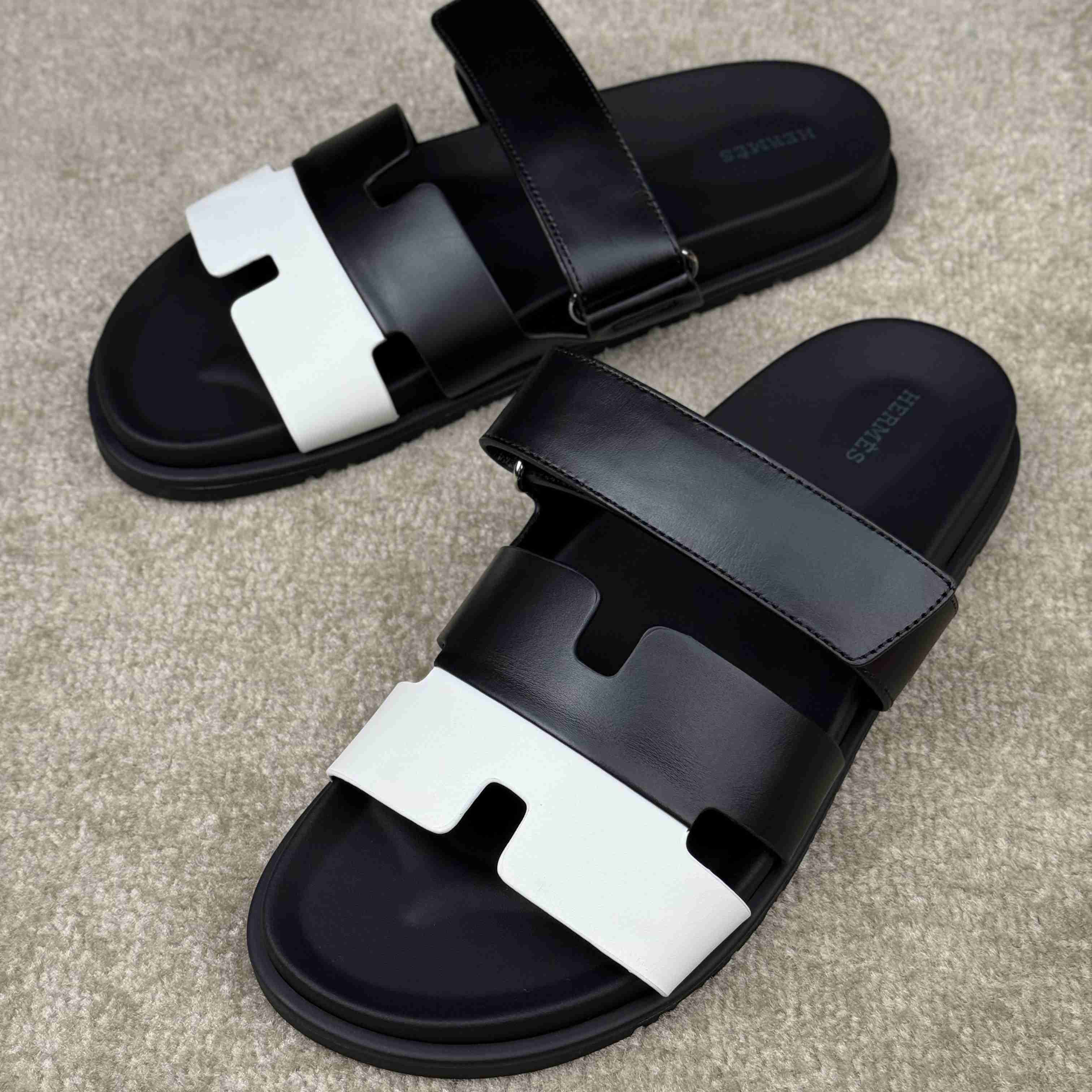 Hermes Chypre Sandal - EUR FASHION