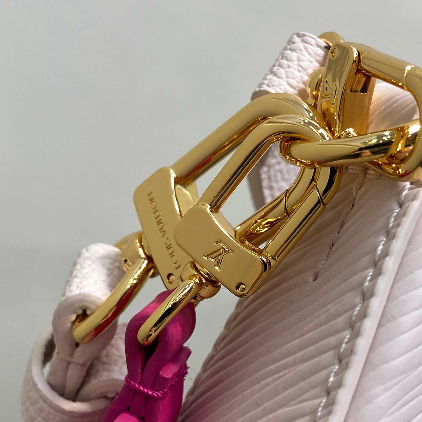 Louis Vuitton LV x TM Marellini   M13101 - EUR FASHION