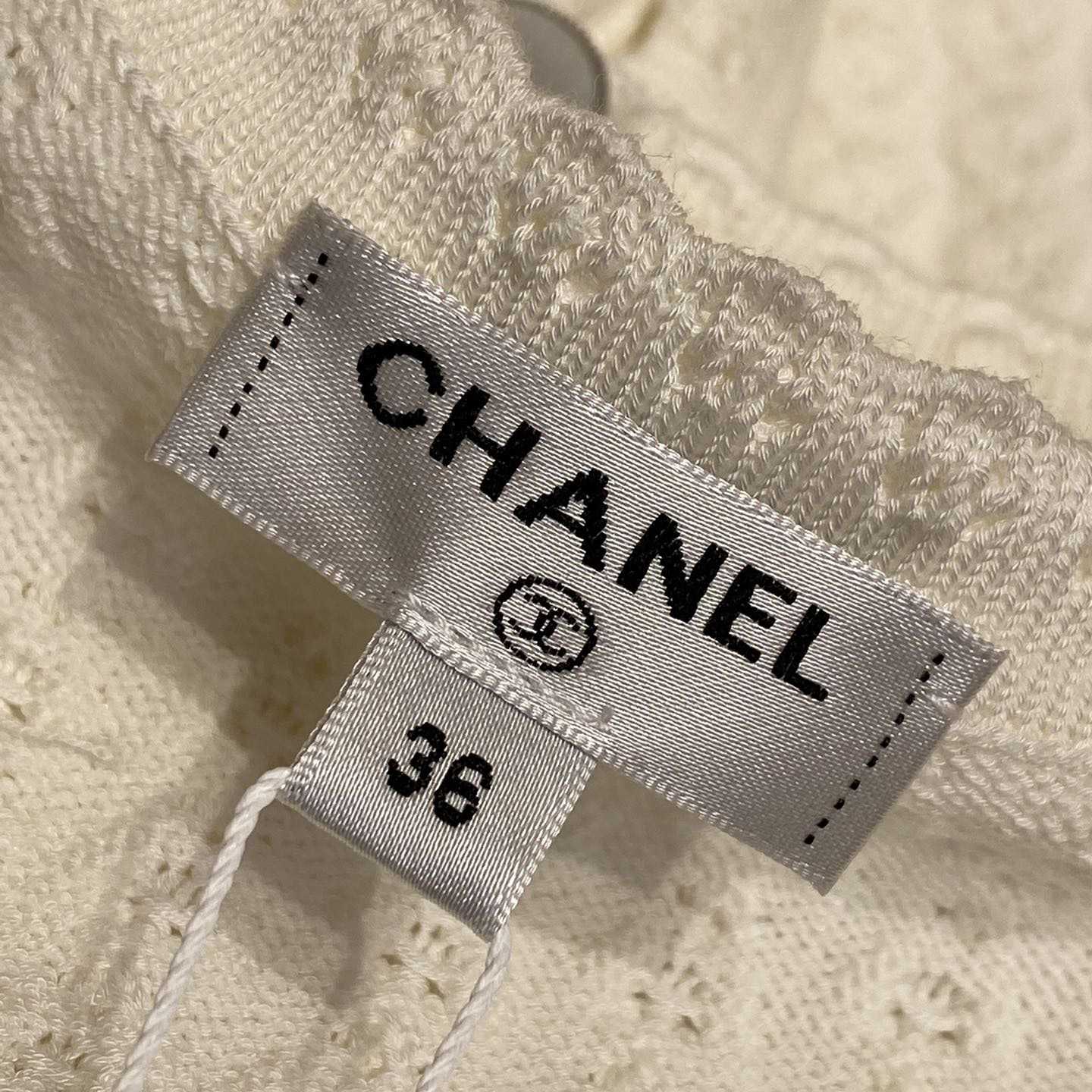 Chanel Cardigan - EUR FASHION
