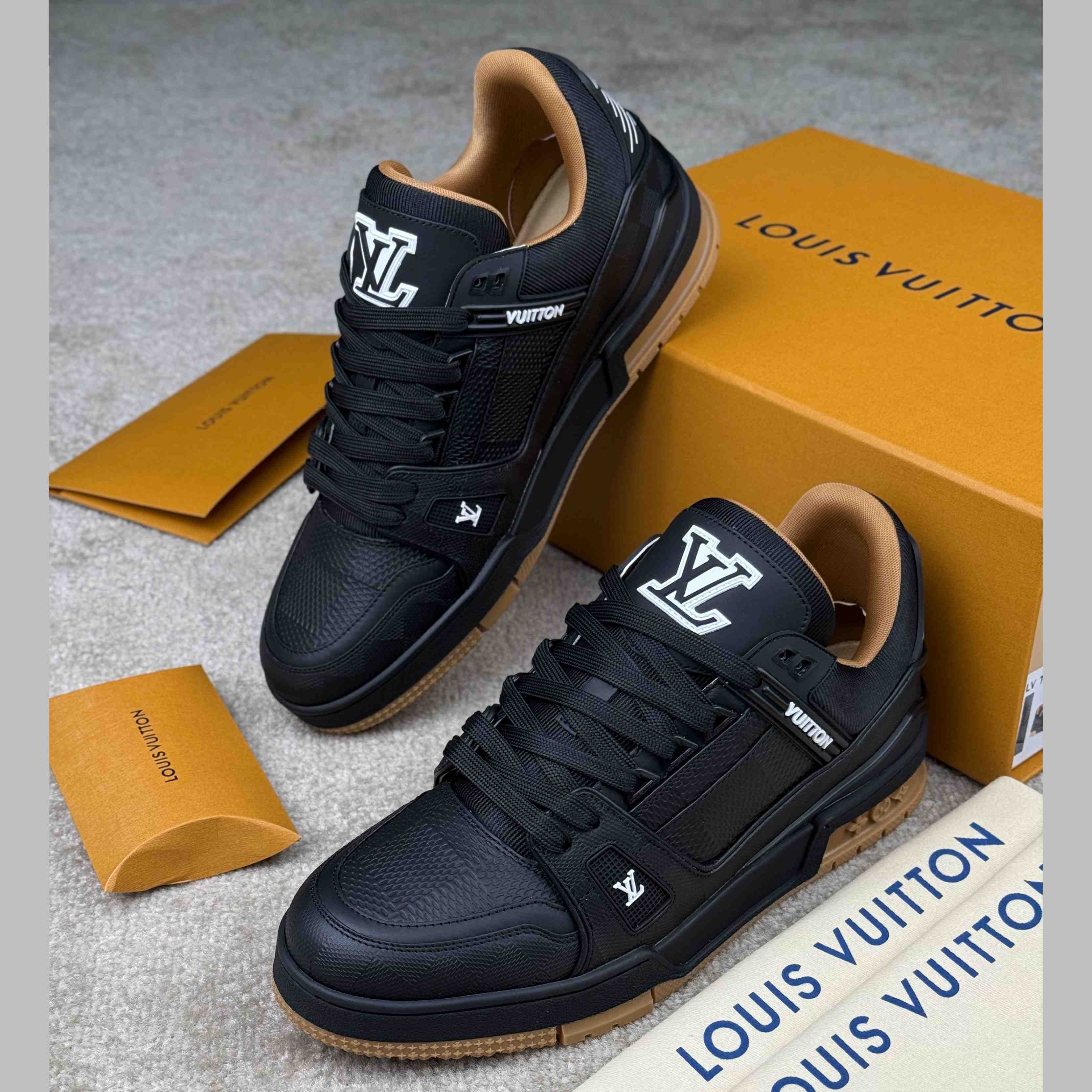 Louis Vuitton LV Trainer Sneaker   1AHTT5 - EUR FASHION