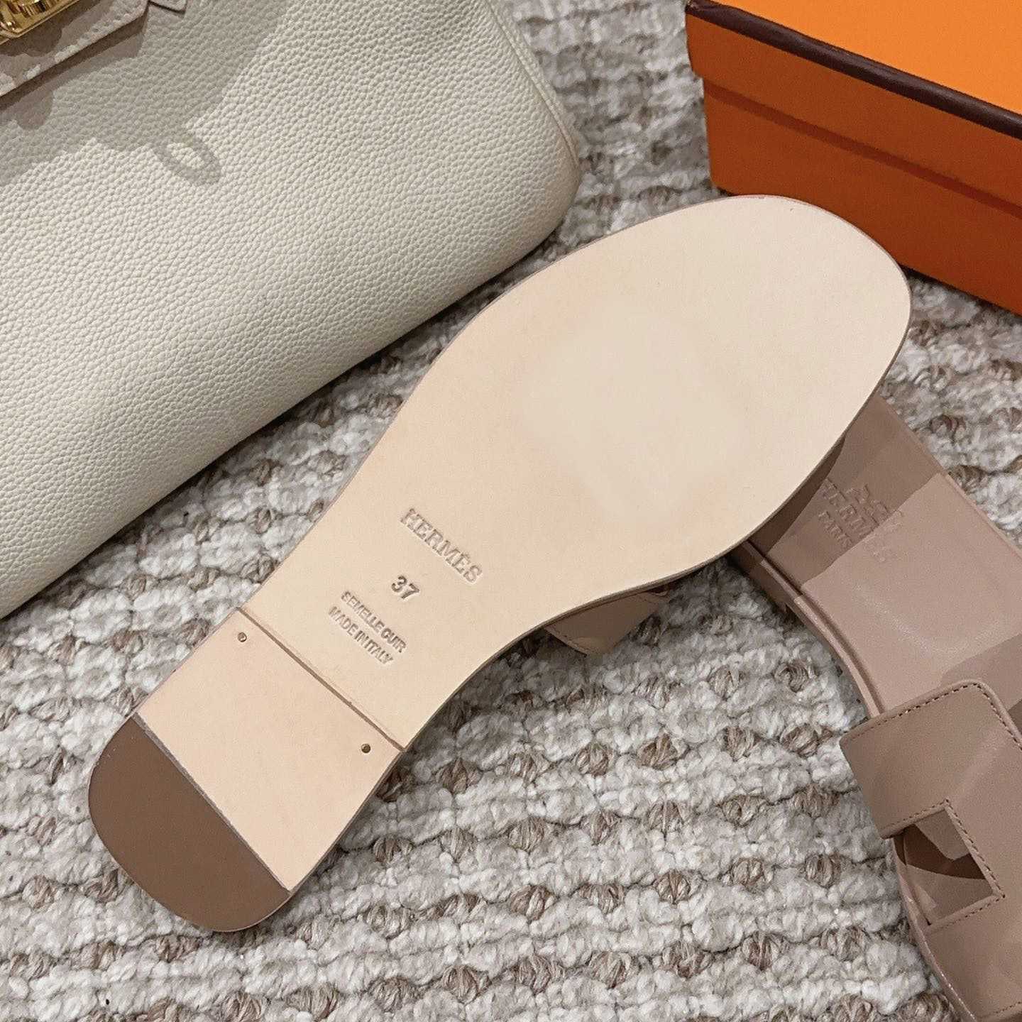 Hermes Oran Sandal - EUR FASHION