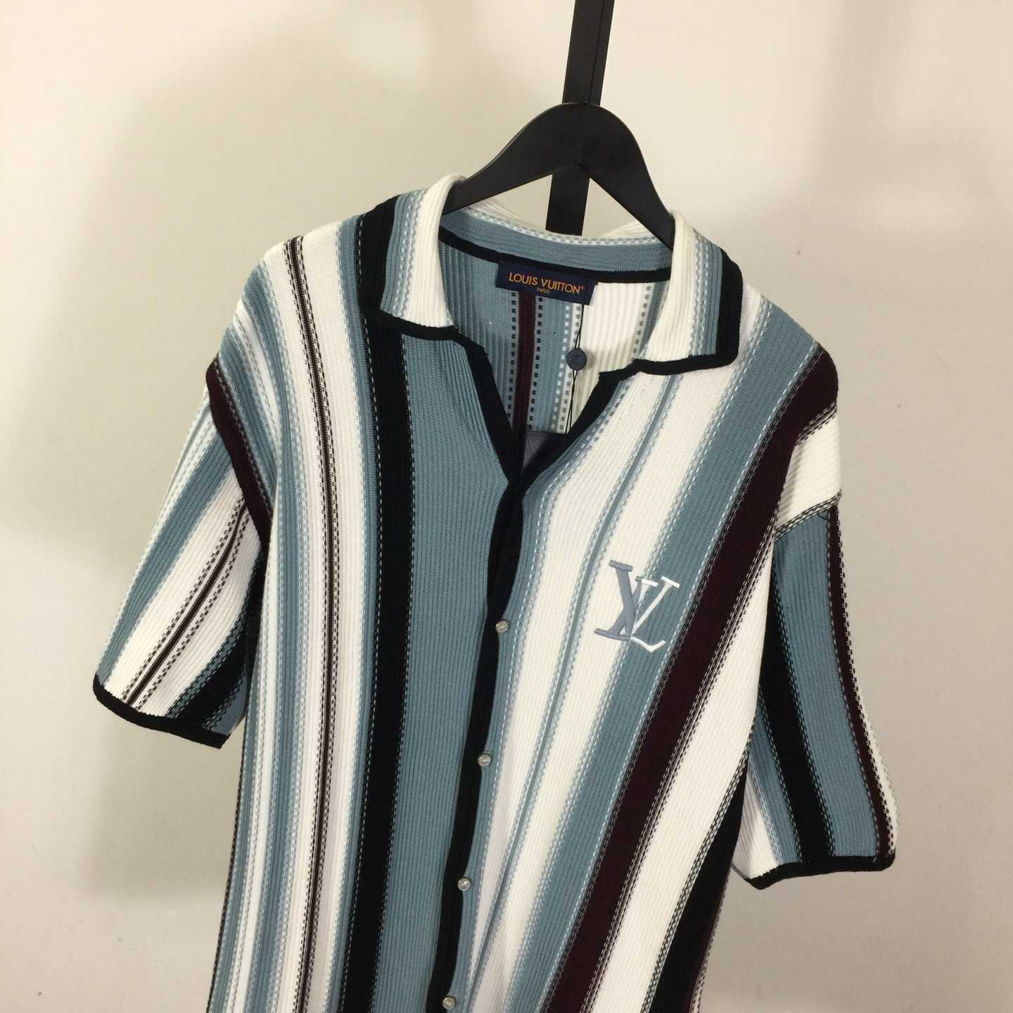 Louis Vuitton Striped Crochet Short-Sleeved Shirt   1AHVOO - EUR FASHION