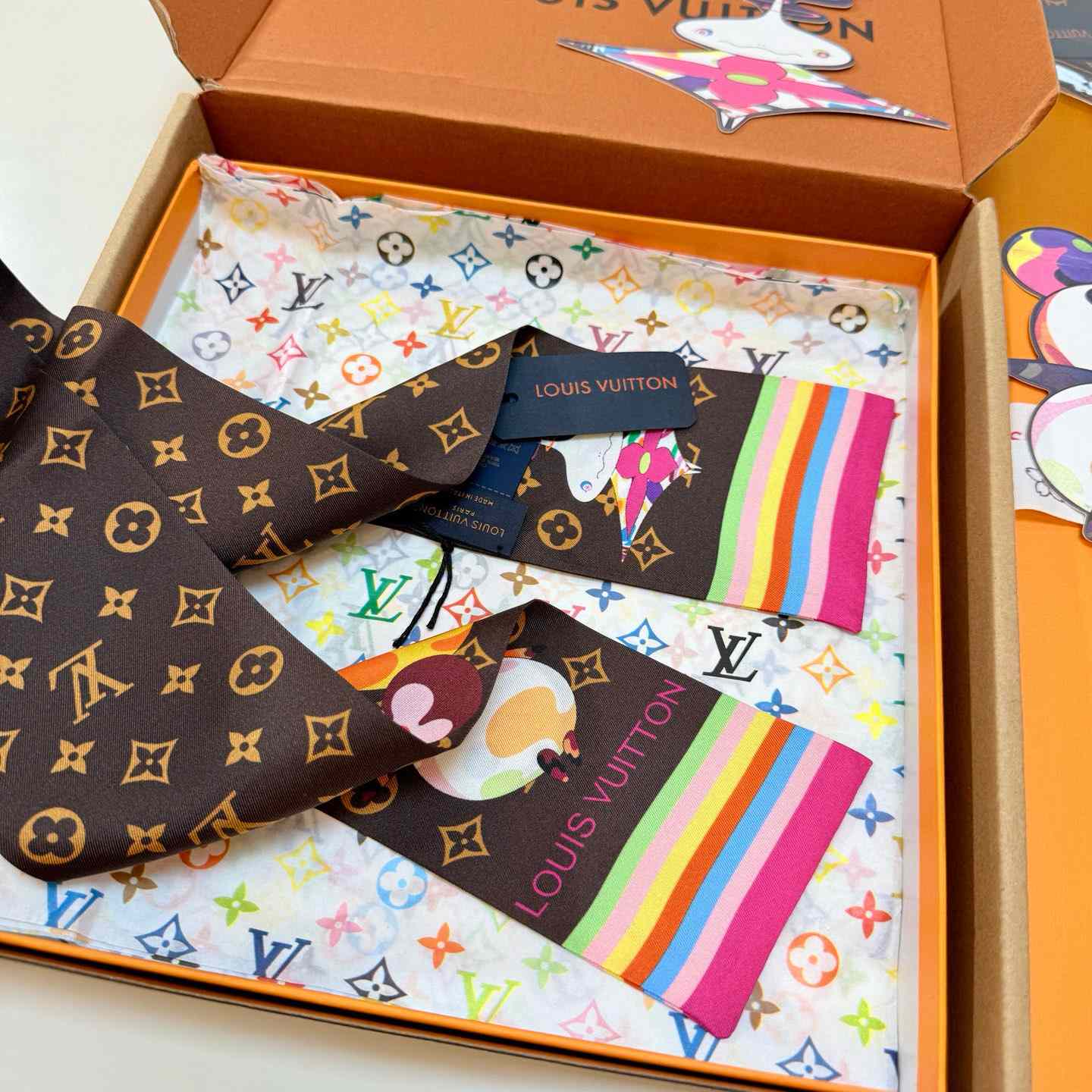 Louis Vuitton LV x TM Superflat Character Bandeau   M96083 - EUR FASHION