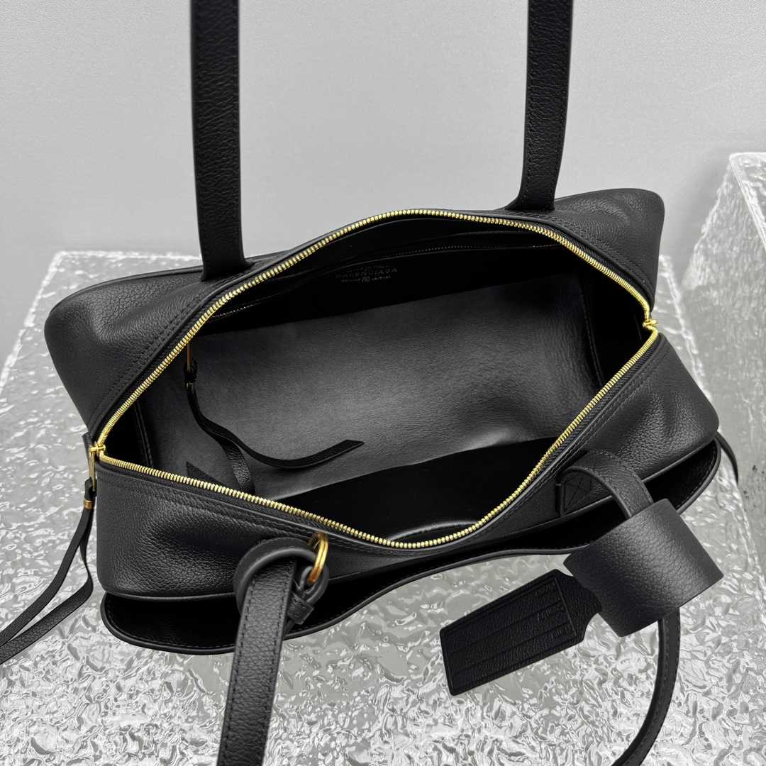 Balenciaga Carrie Bowling Bag Small In Black - EUR FASHION