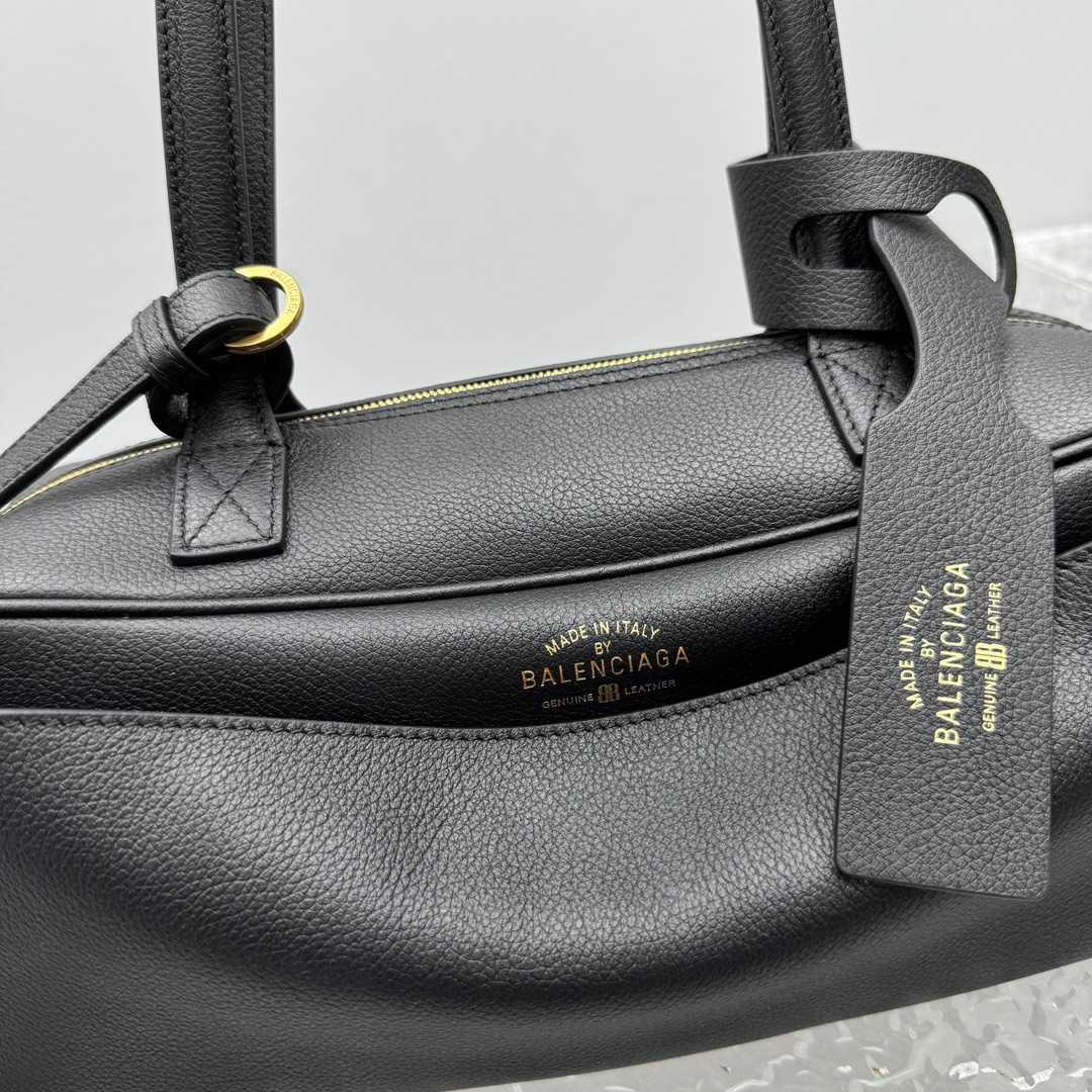 Balenciaga Carrie Bowling Bag Small In Black - EUR FASHION