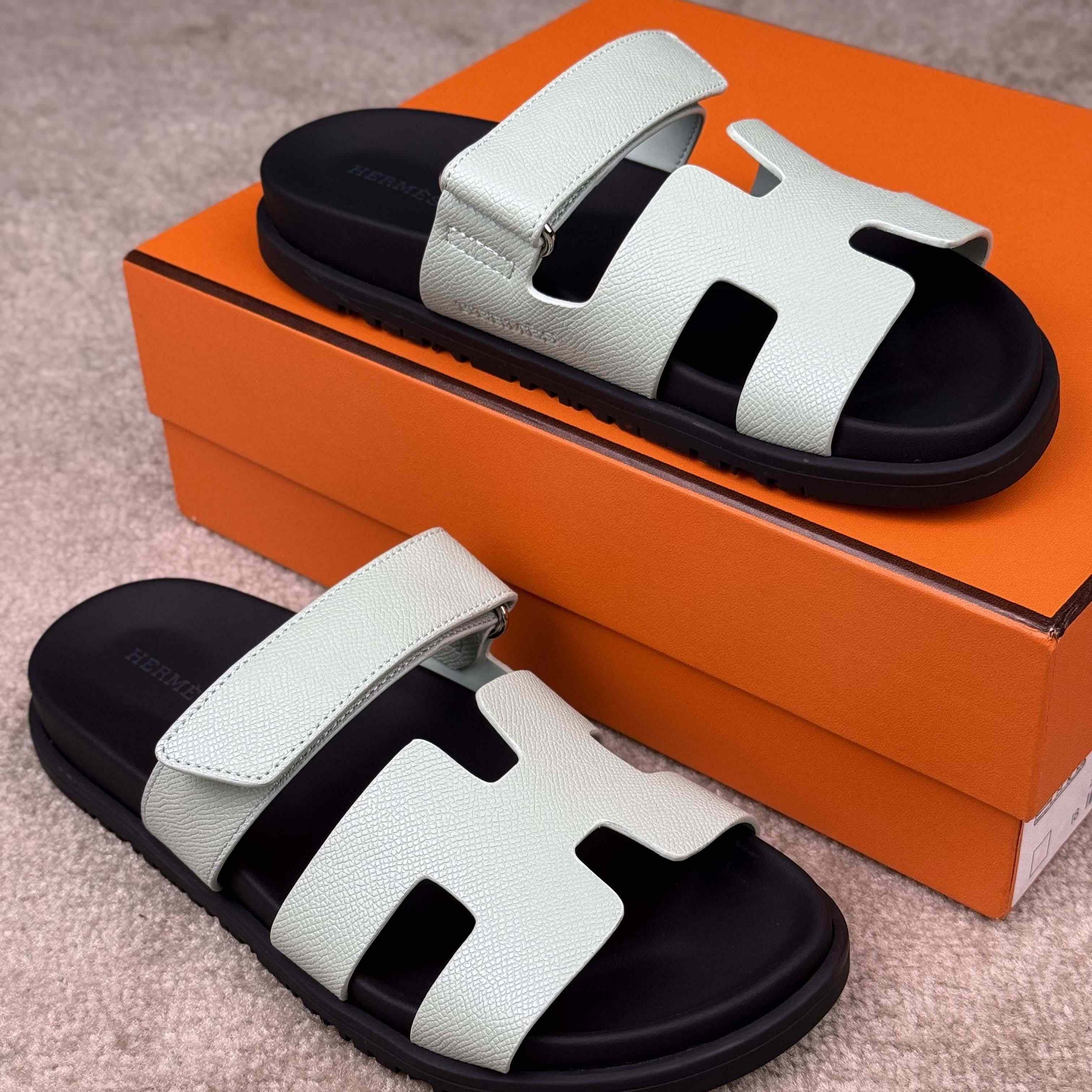 Hermes Chypre Sandal - EUR FASHION