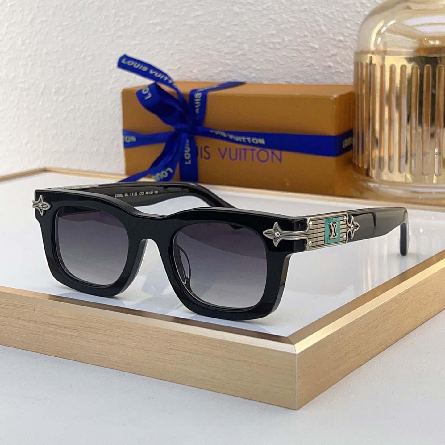  - EUR FASHION
