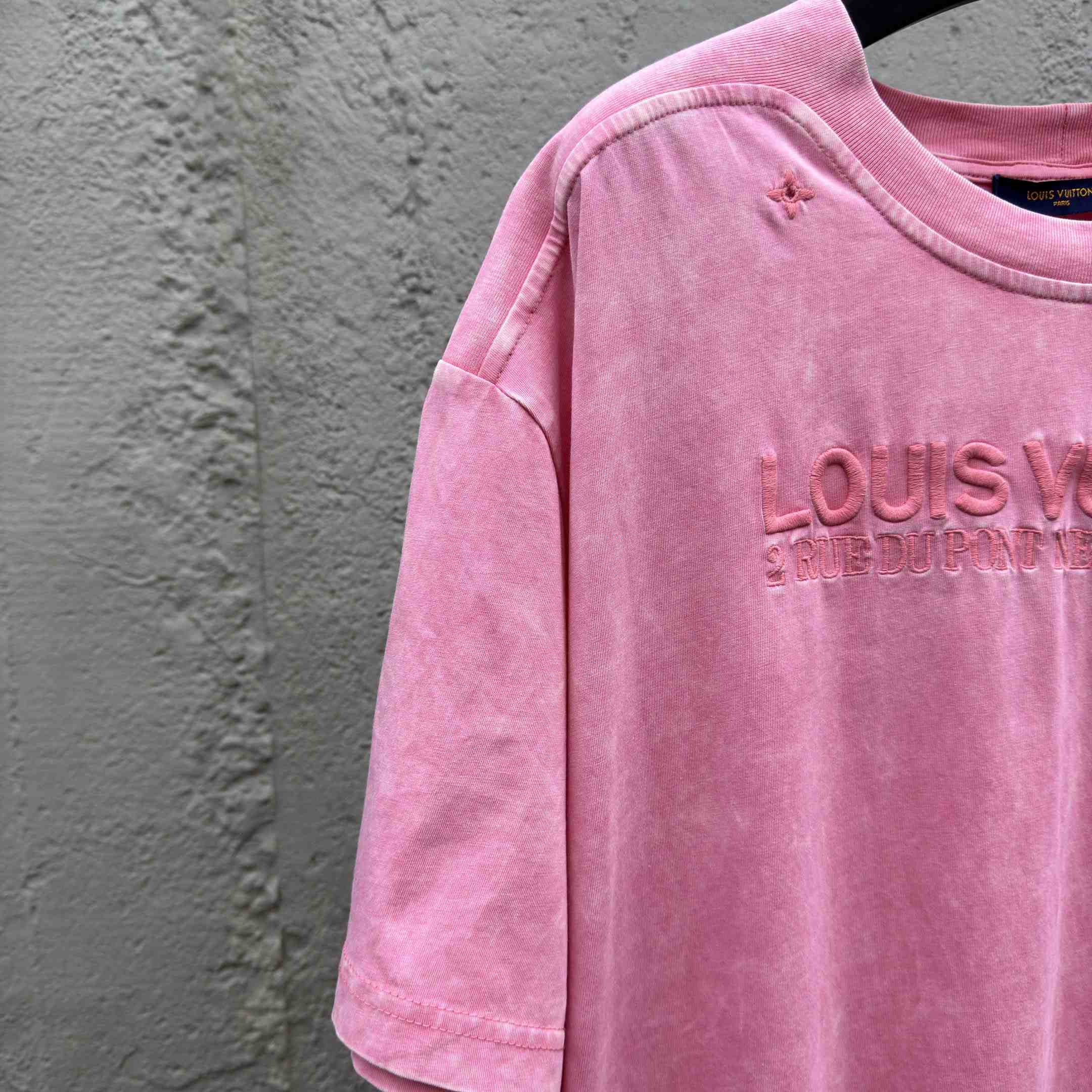 Louis Vuitton Washed Ribbed T-Shirt   1AHWA0 - EUR FASHION