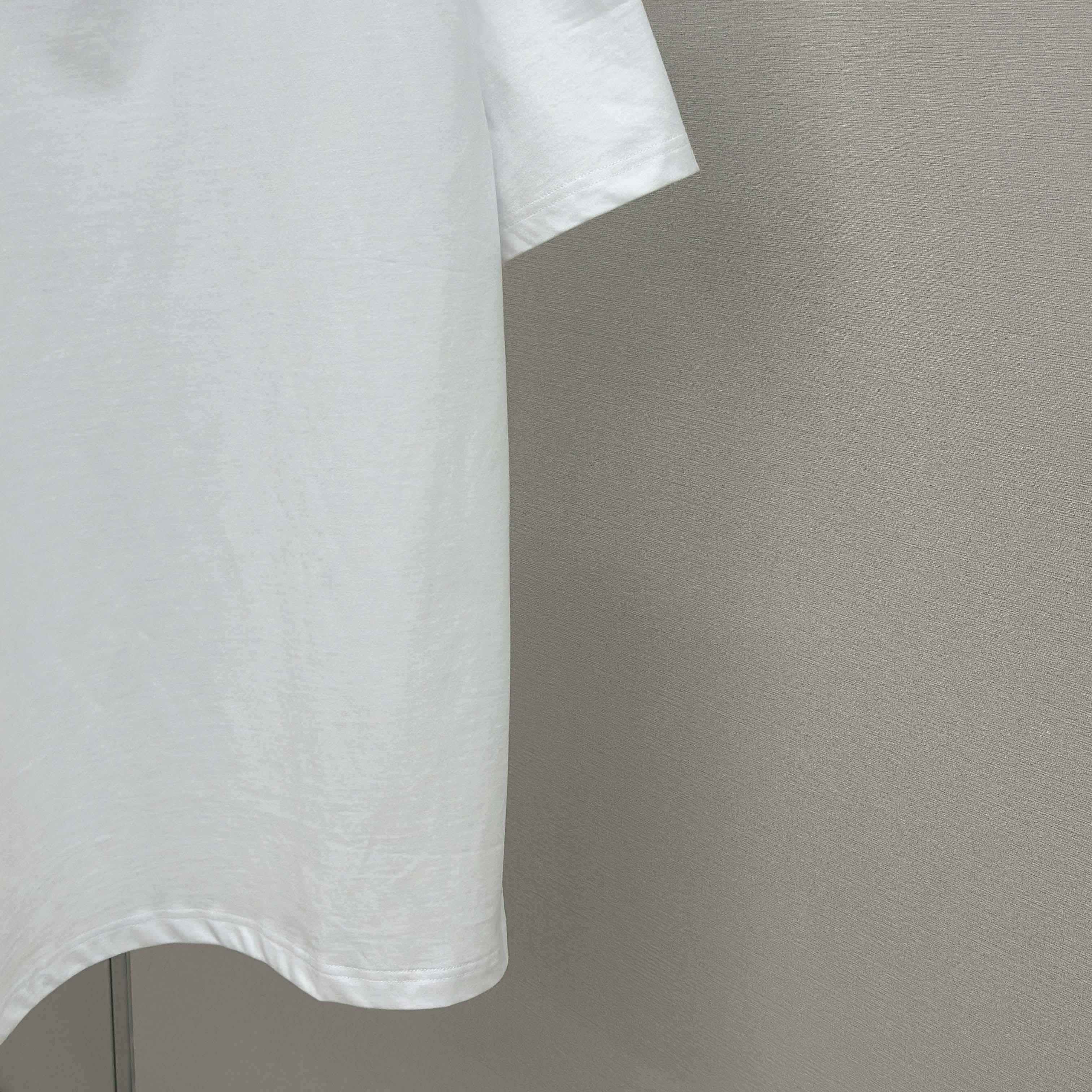 Givenchy T-shirt In Cotton With GIVENCHY Stamp Print - EUR FASHION