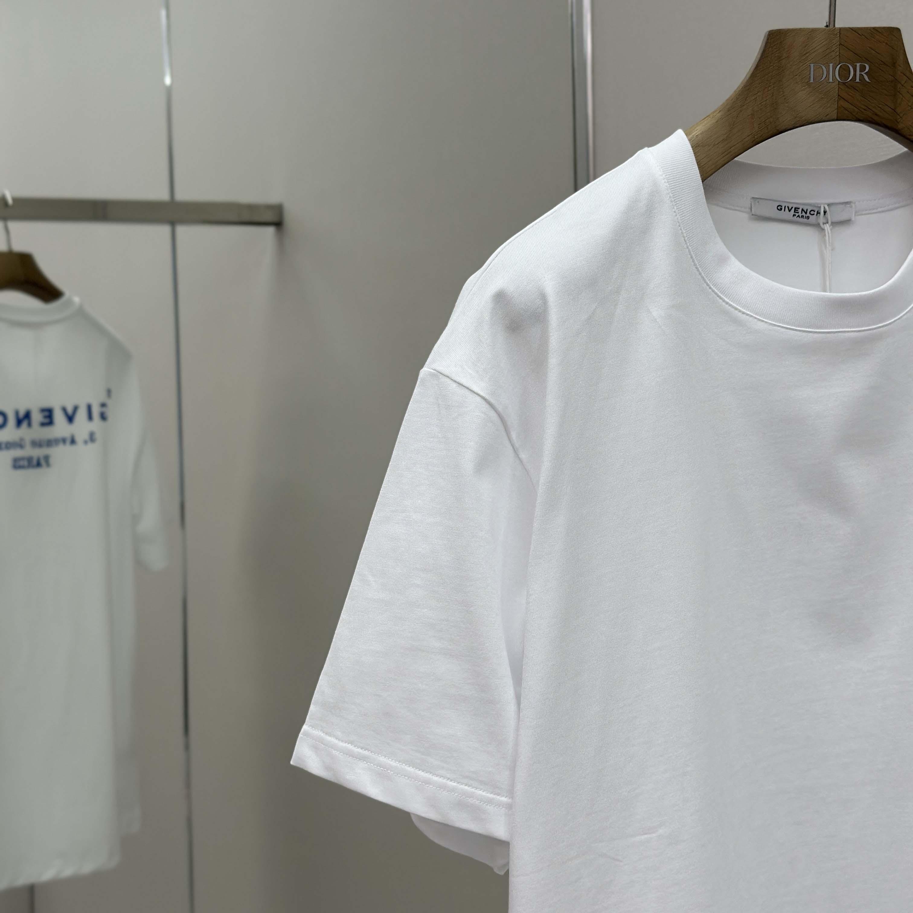 Givenchy T-shirt In Cotton With GIVENCHY Stamp Print - EUR FASHION