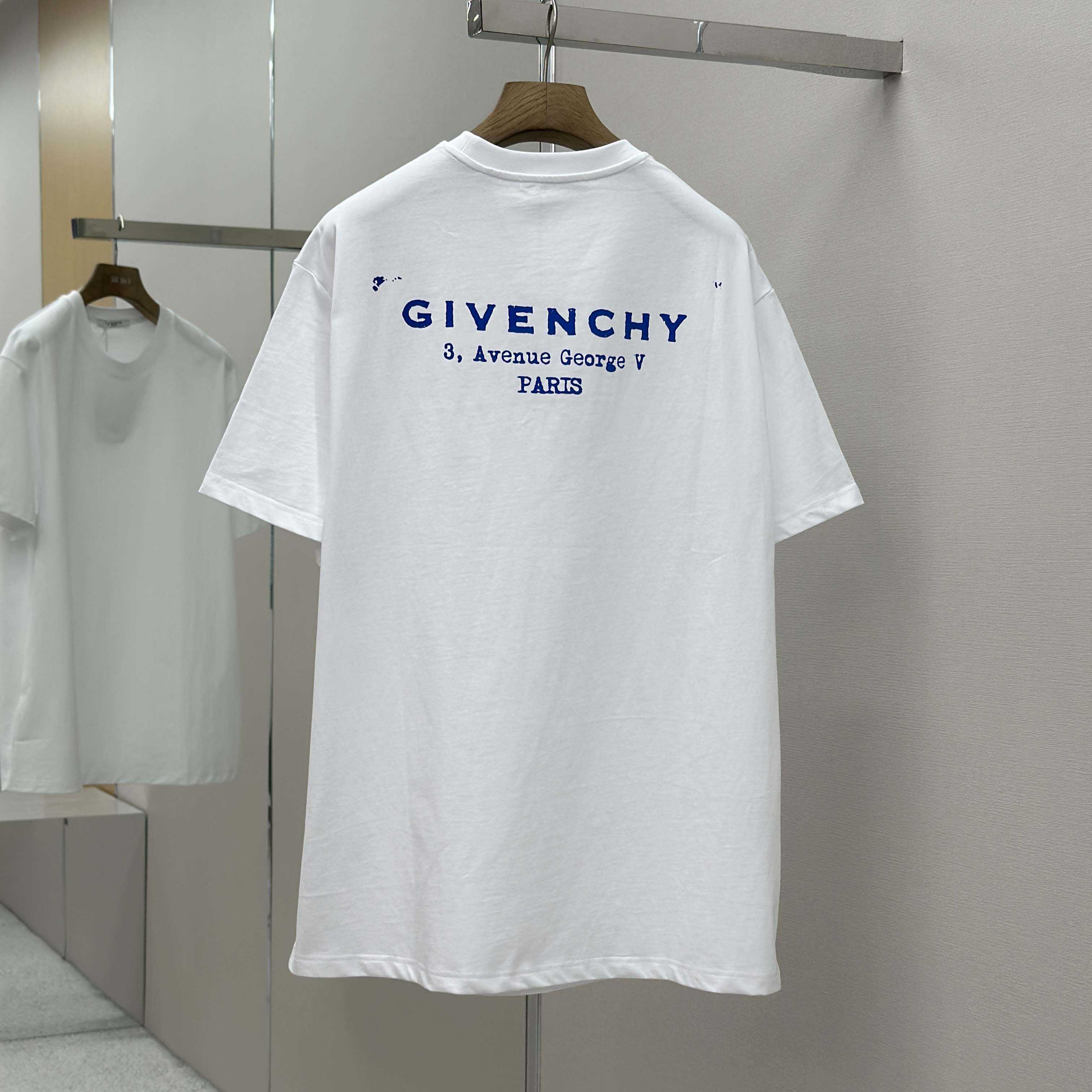 Givenchy T-shirt In Cotton With GIVENCHY Stamp Print - EUR FASHION
