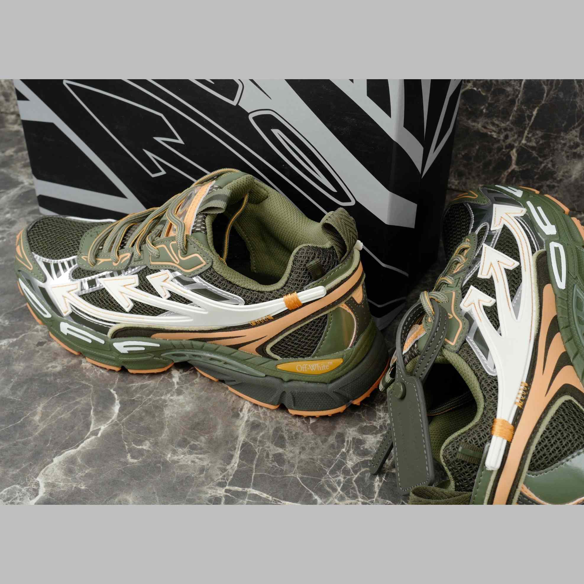 Off-White Be Right Back - EUR FASHION