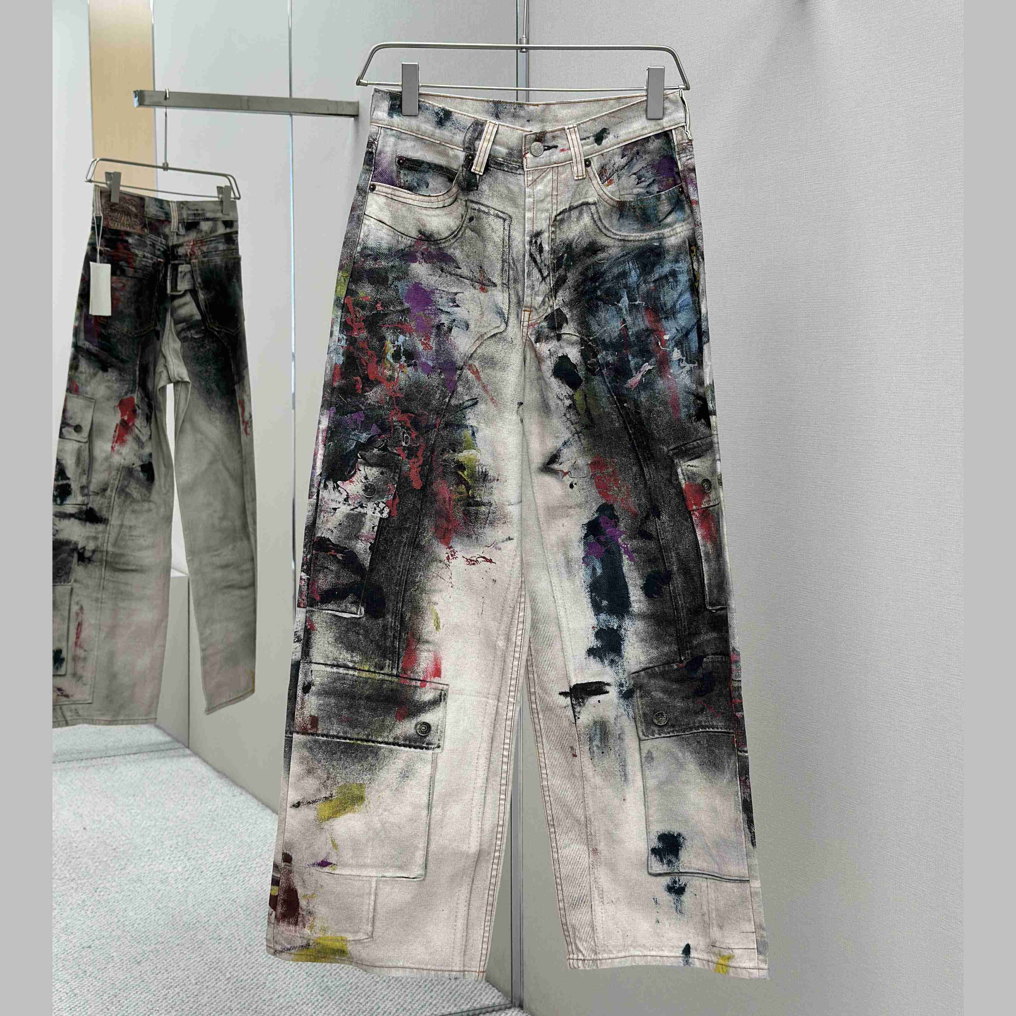  - EUR FASHION