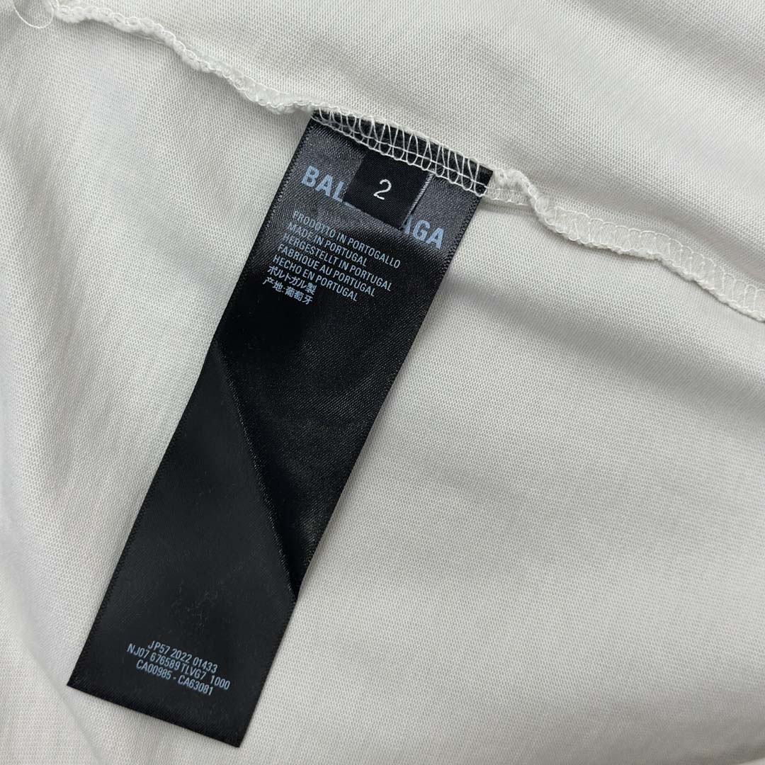 Balenciaga Painted T-Shirt Medium Fit - EUR FASHION