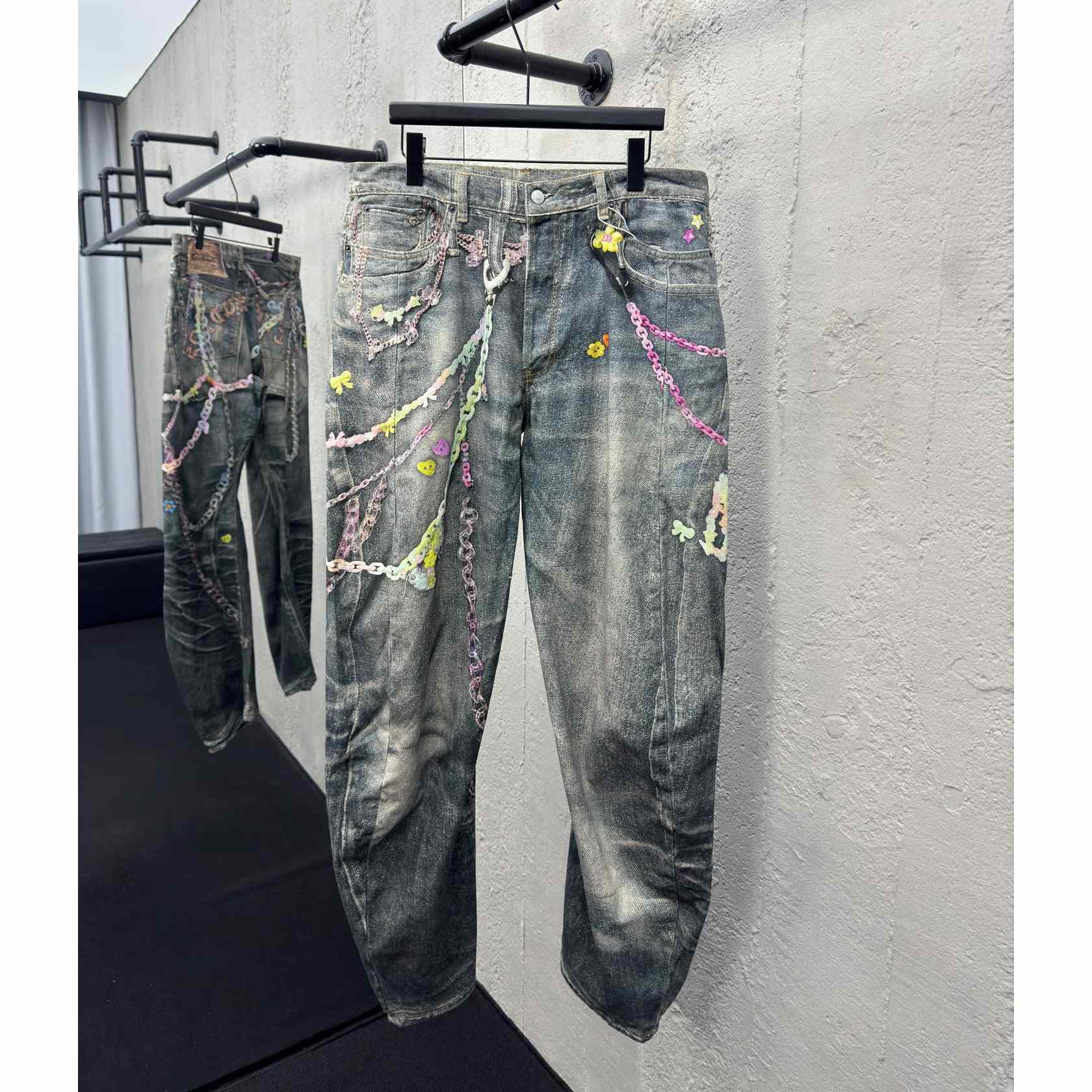  - EUR FASHION