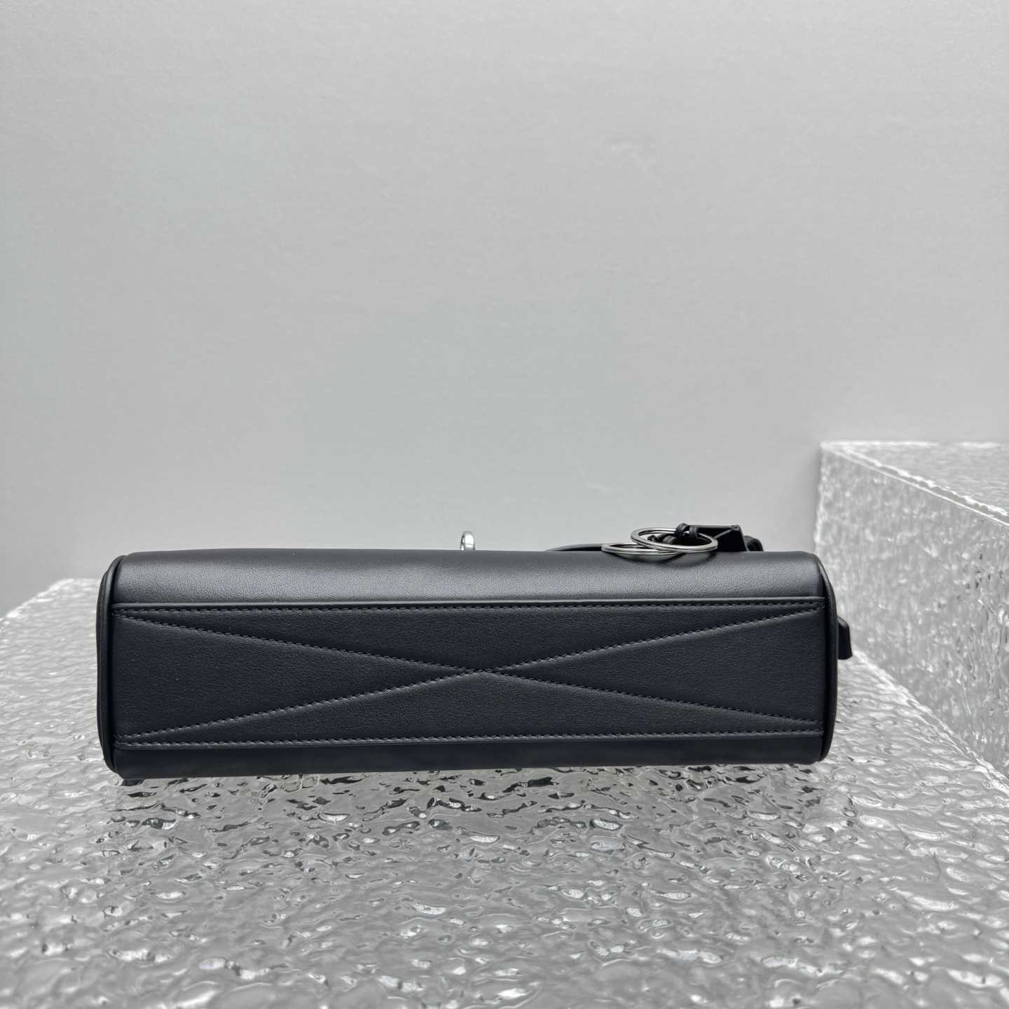 Balenciaga Bel Air Zipped Messenger Bag Small In Black - EUR FASHION