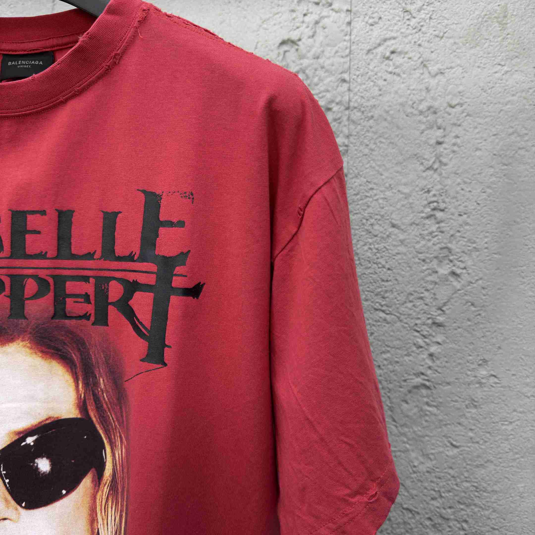Balenciaga Isabelle Boxy T-Shirt in faded red dry jersey - EUR FASHION