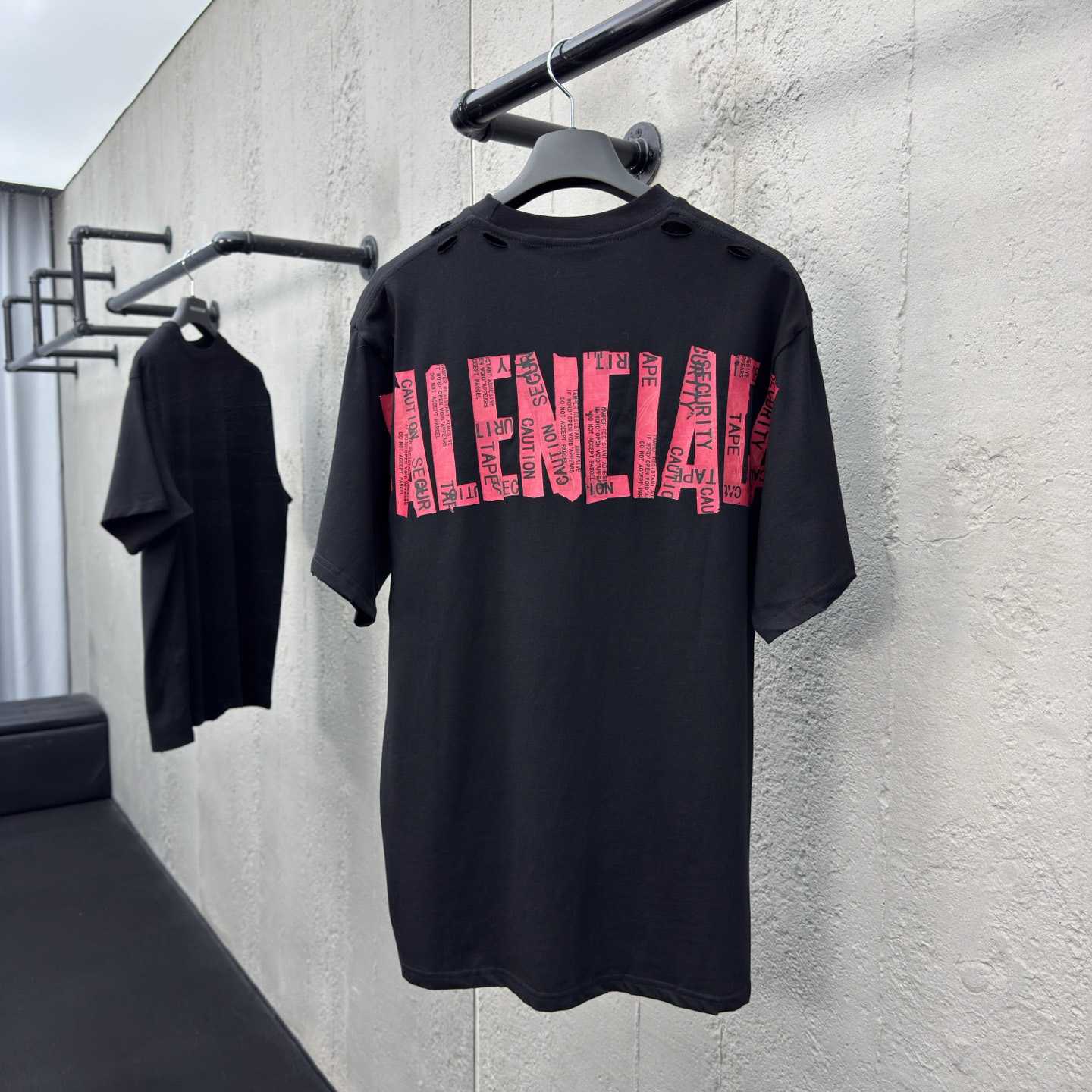  - EUR FASHION