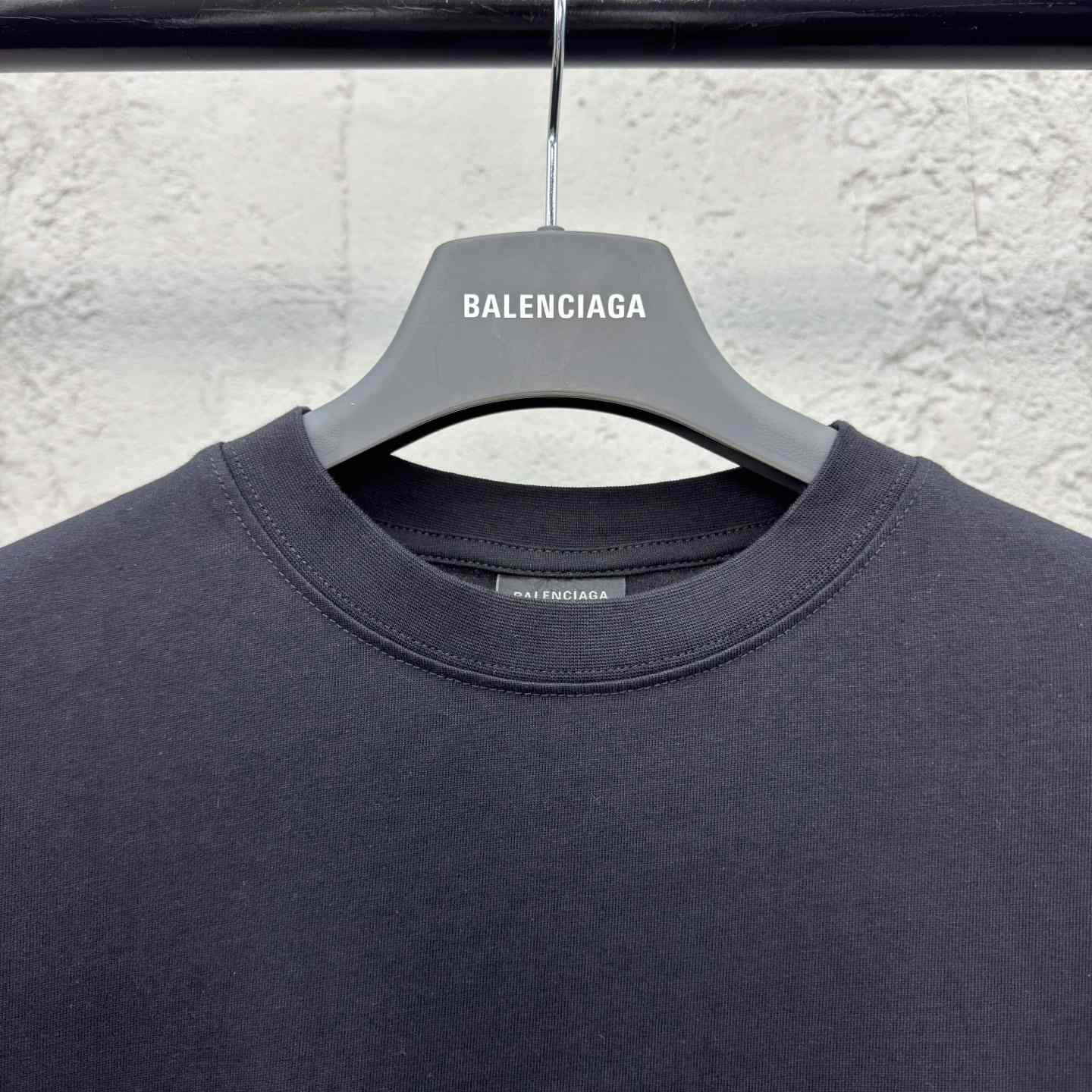 Balenciaga Security Tape Logo T-Shirt Oversized In Black - EUR FASHION