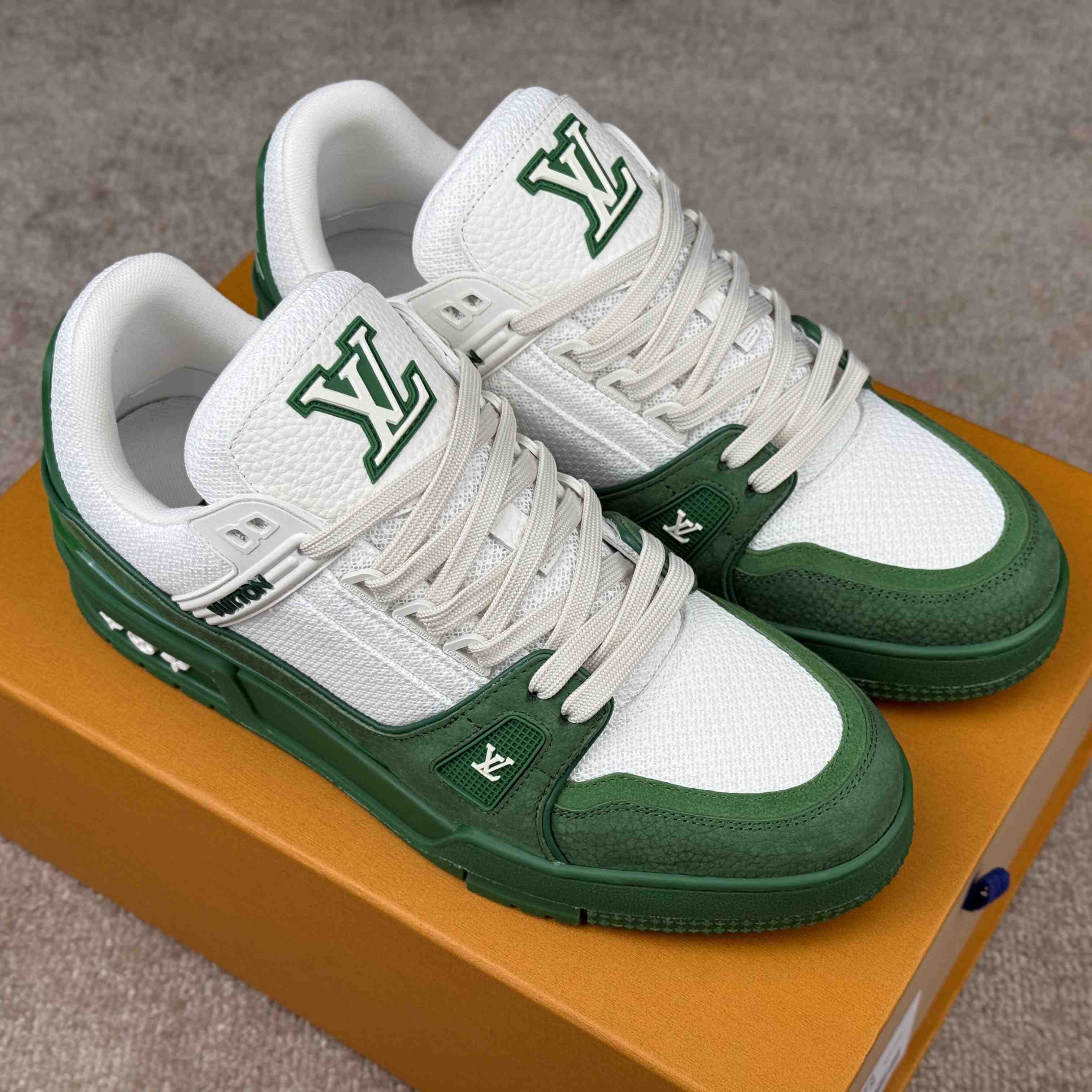 Louis Vuitton LV Trainer Sneaker   1AHTL1 - EUR FASHION
