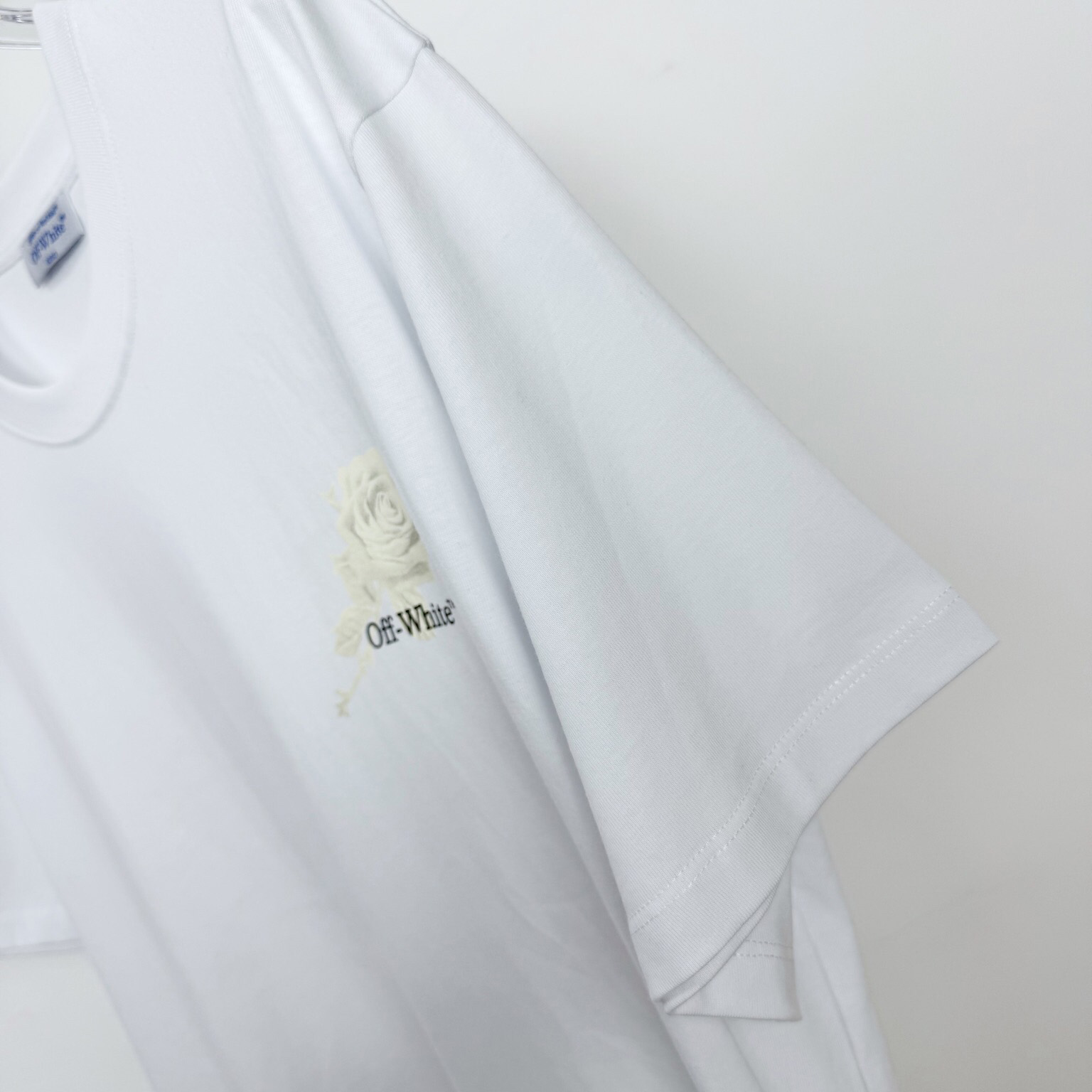 Off-White Roses Arrows-print T-shirt  - EUR FASHION