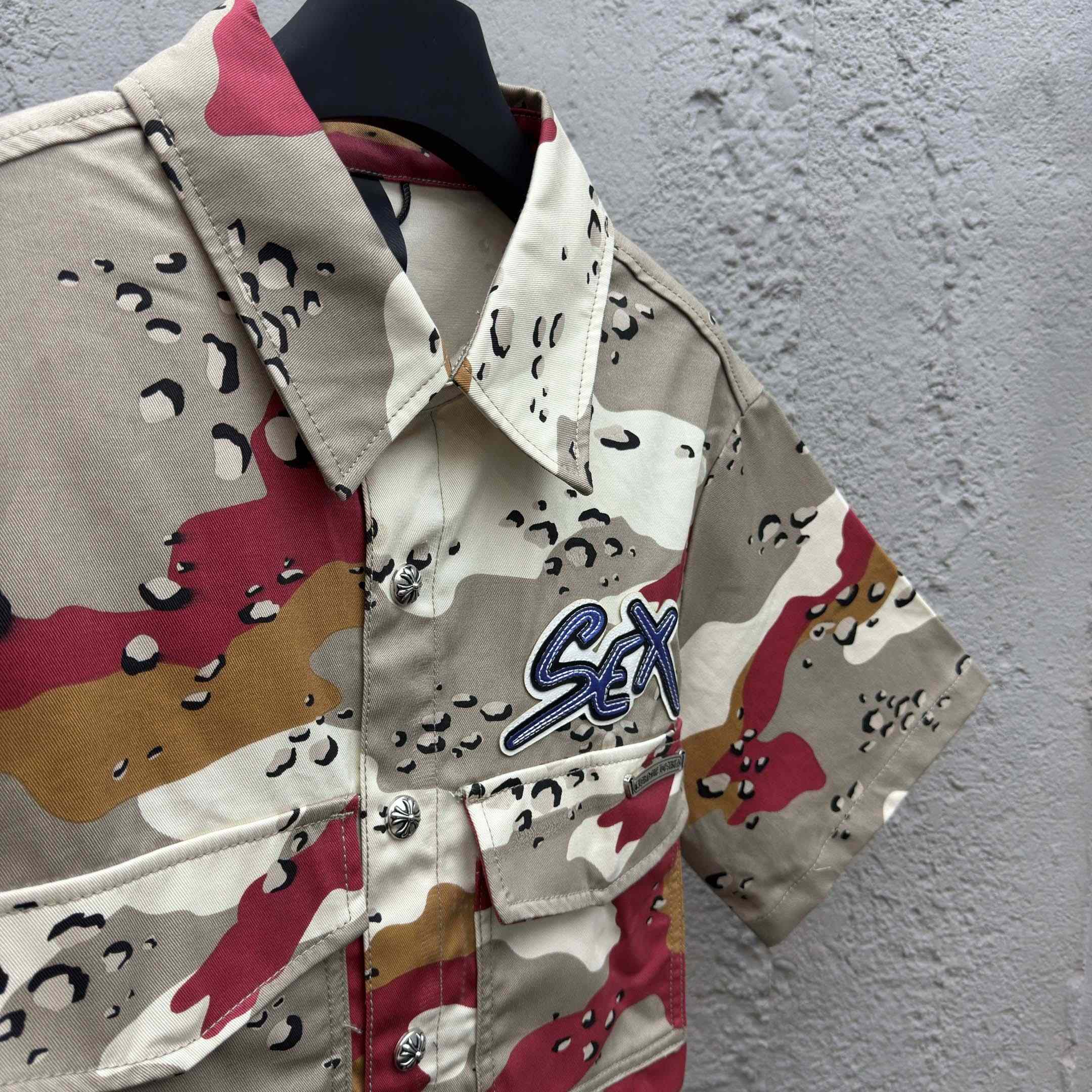 Chrome Hearts Matty Boy Sex Records Camo Cropped Button Up - EUR FASHION