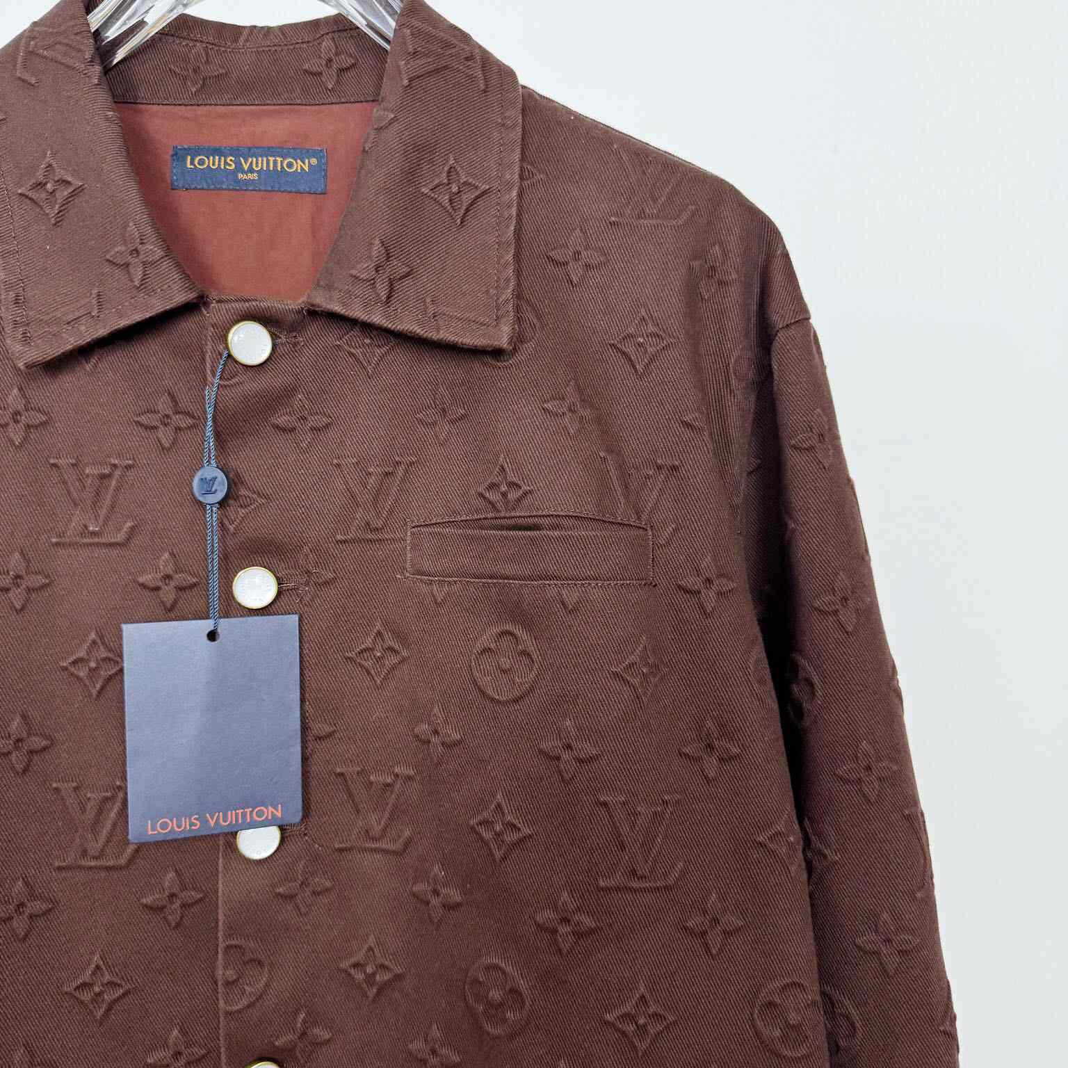 Louis Vuitton Monogram Embossed Overshirt   1AHBF1 - EUR FASHION