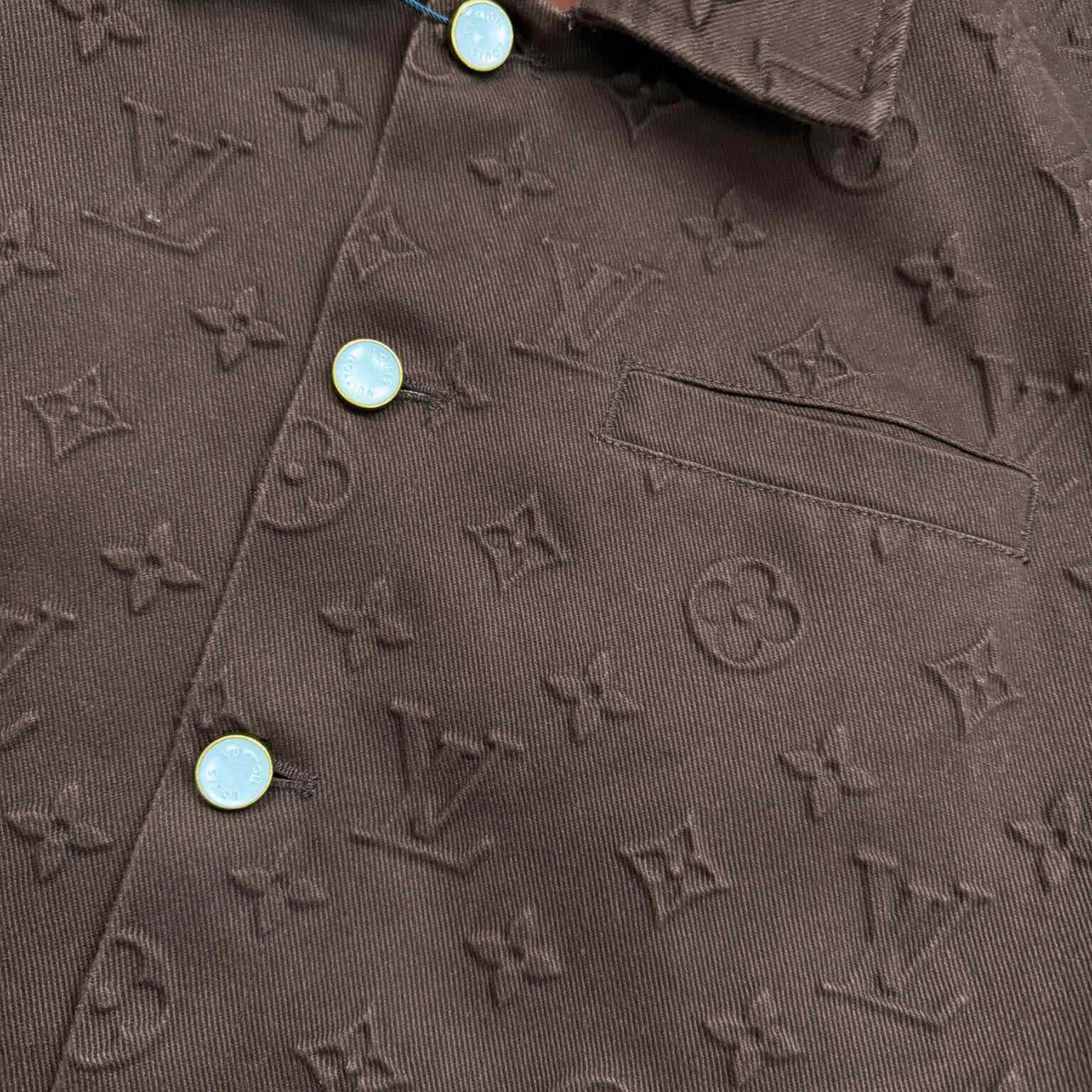 Louis Vuitton Monogram Embossed Overshirt   1AHBF1 - EUR FASHION