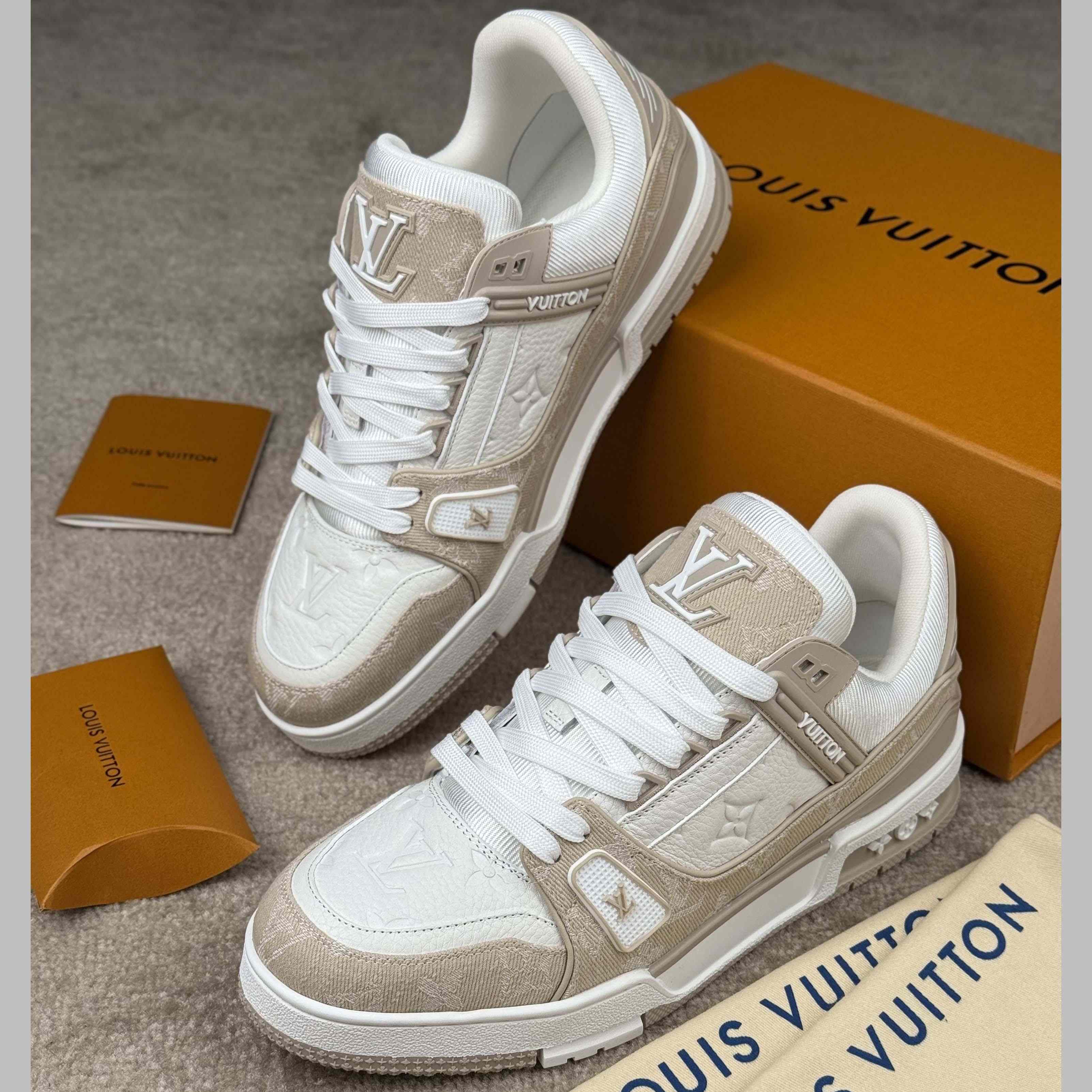 Louis Vuitton LV Trainer Sneaker   1AIKMG - EUR FASHION