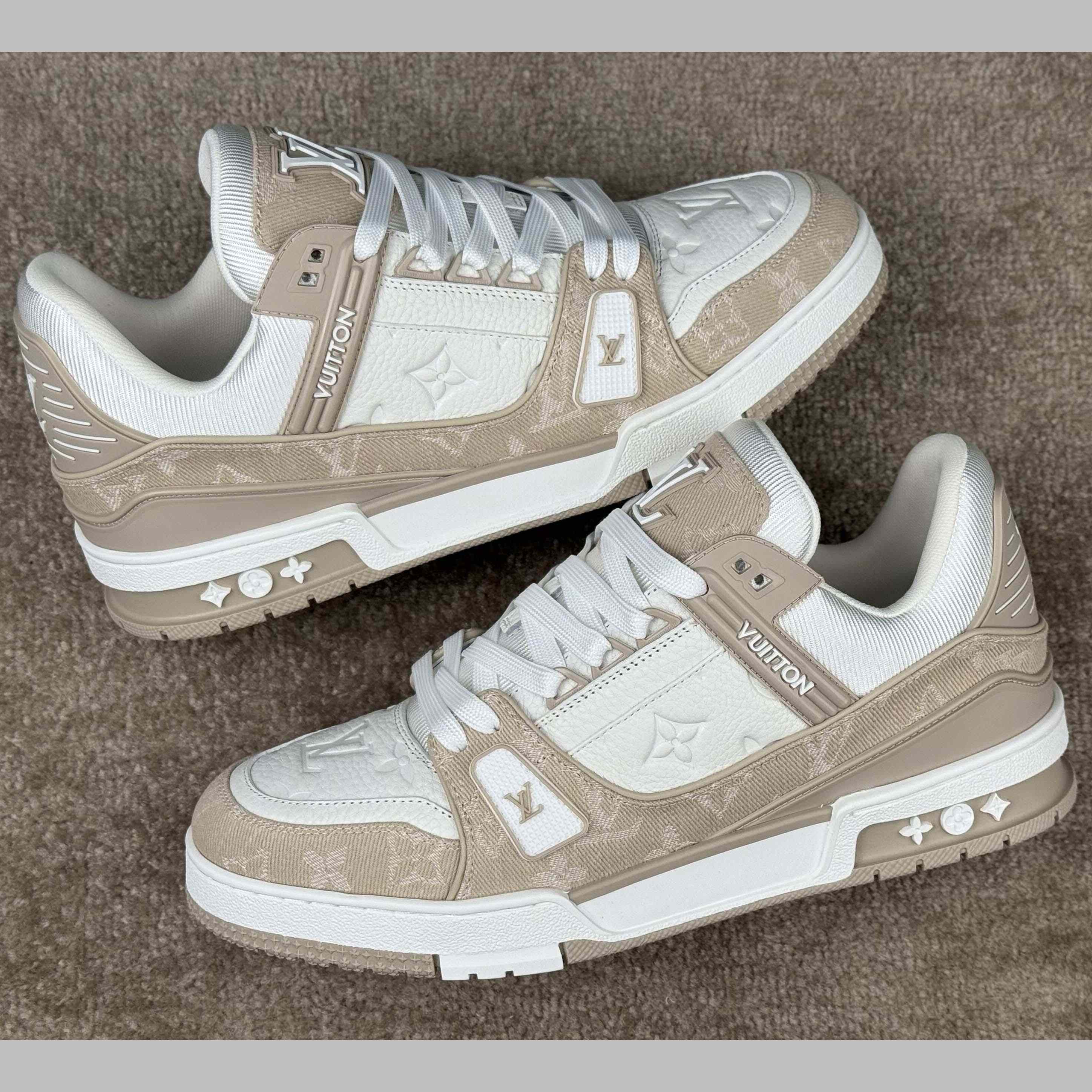 Louis Vuitton LV Trainer Sneaker   1AIKMG - EUR FASHION