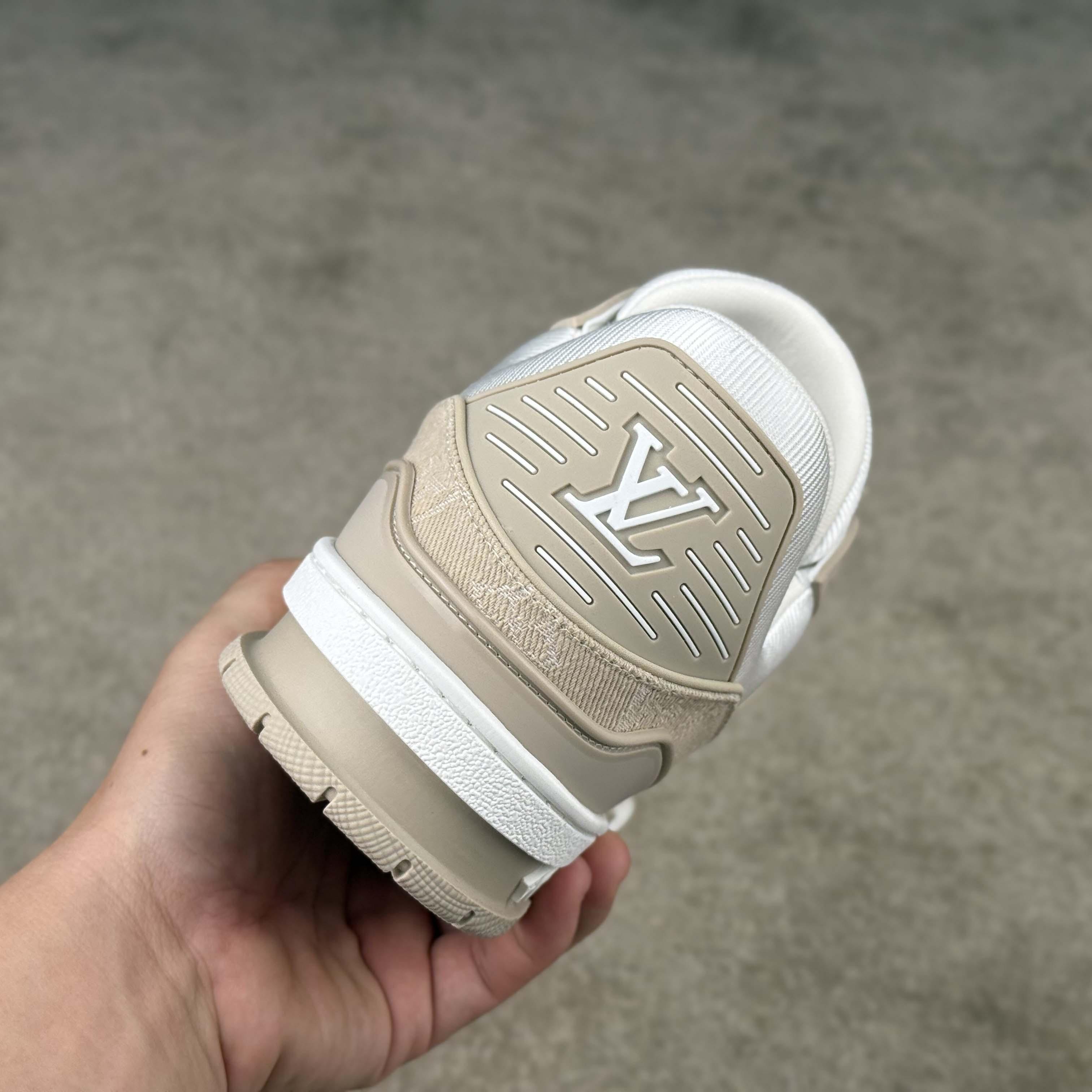 Louis Vuitton LV Trainer Sneaker   1AIKMG - EUR FASHION