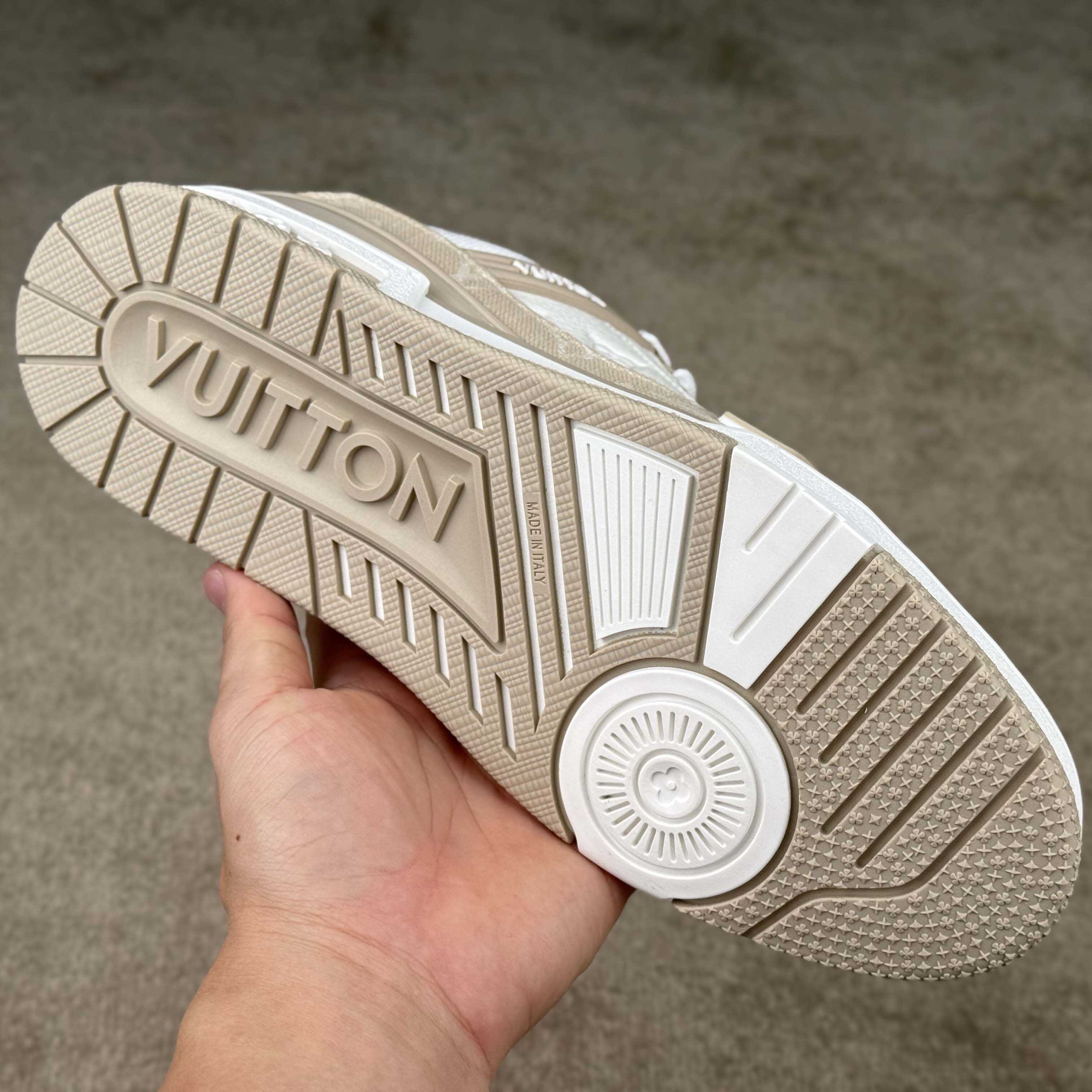 Louis Vuitton LV Trainer Sneaker   1AIKMG - EUR FASHION