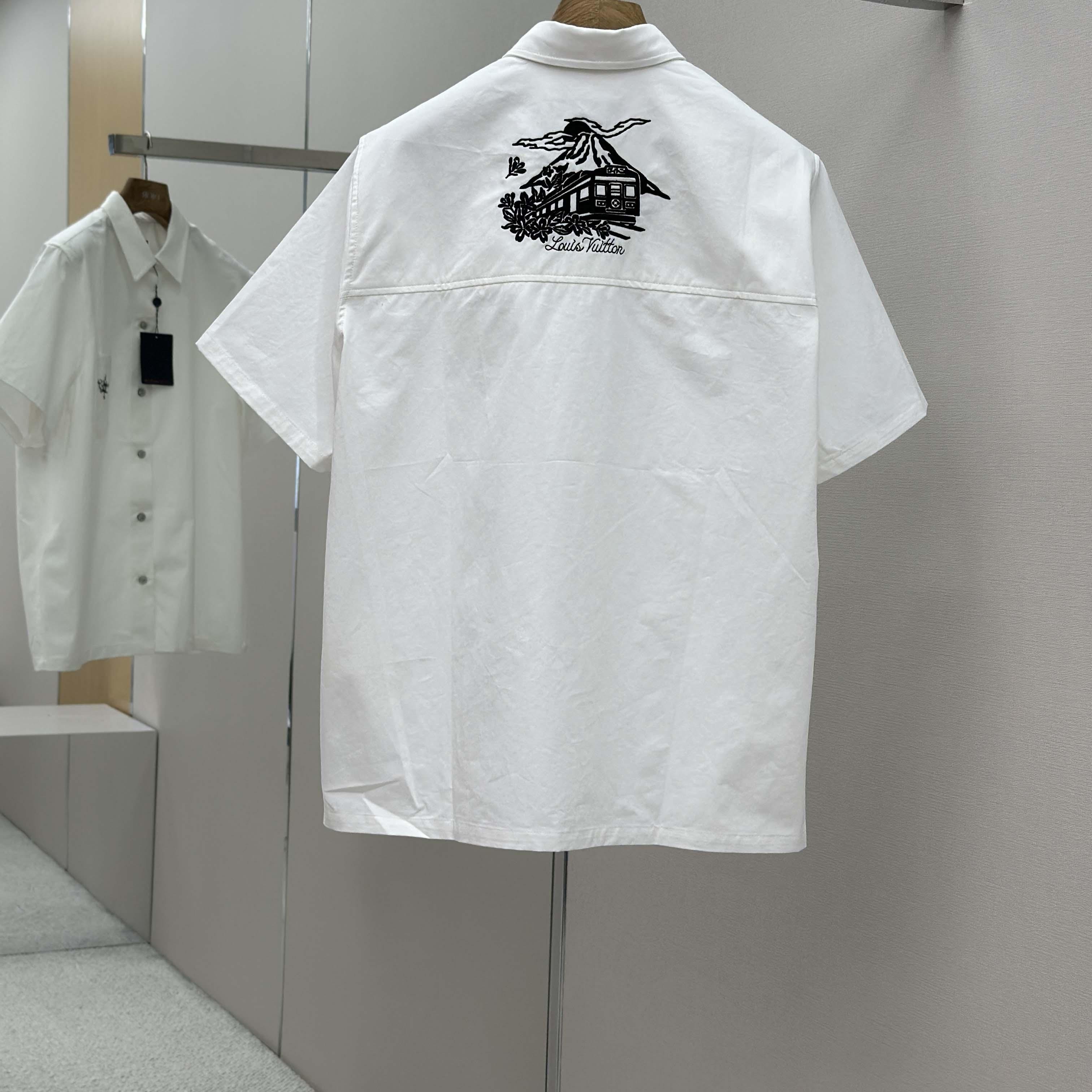 Louis Vuitton Embellished Short-Sleeved Shirt   1AIMII - EUR FASHION