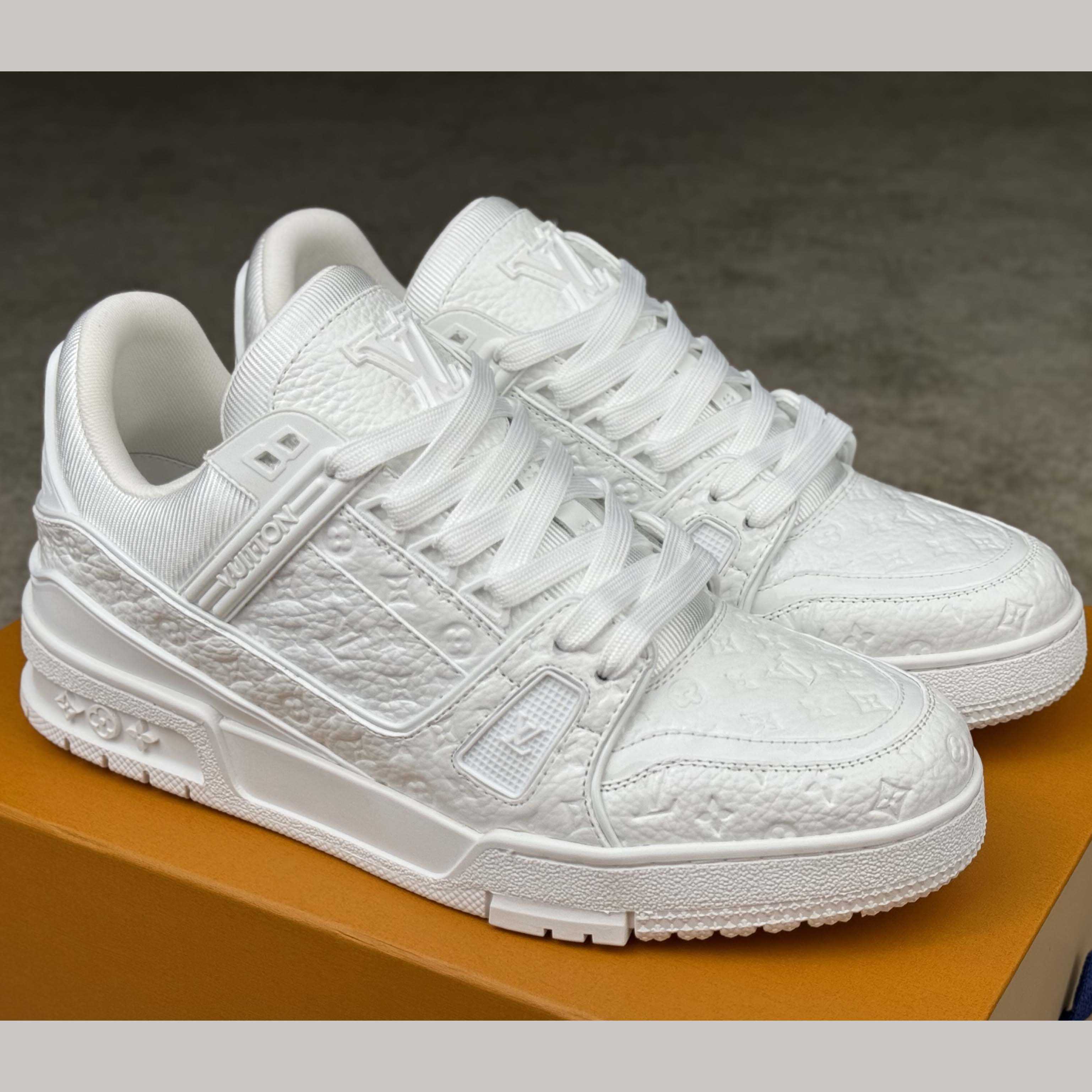 Louis Vuitton LV Trainer Sneaker   1AHT82 - EUR FASHION