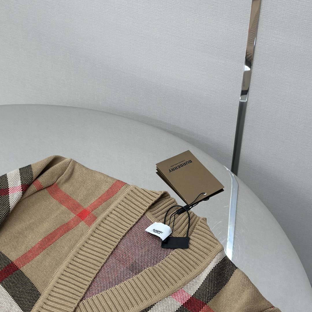 Burberry Check Wool Blend Cardigan - EUR FASHION