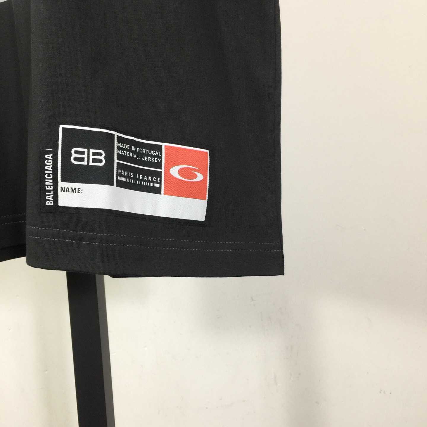 Balenciaga Basketball Series - Oversized T-Shirt in washed black vintage jersey - EUR FASHION